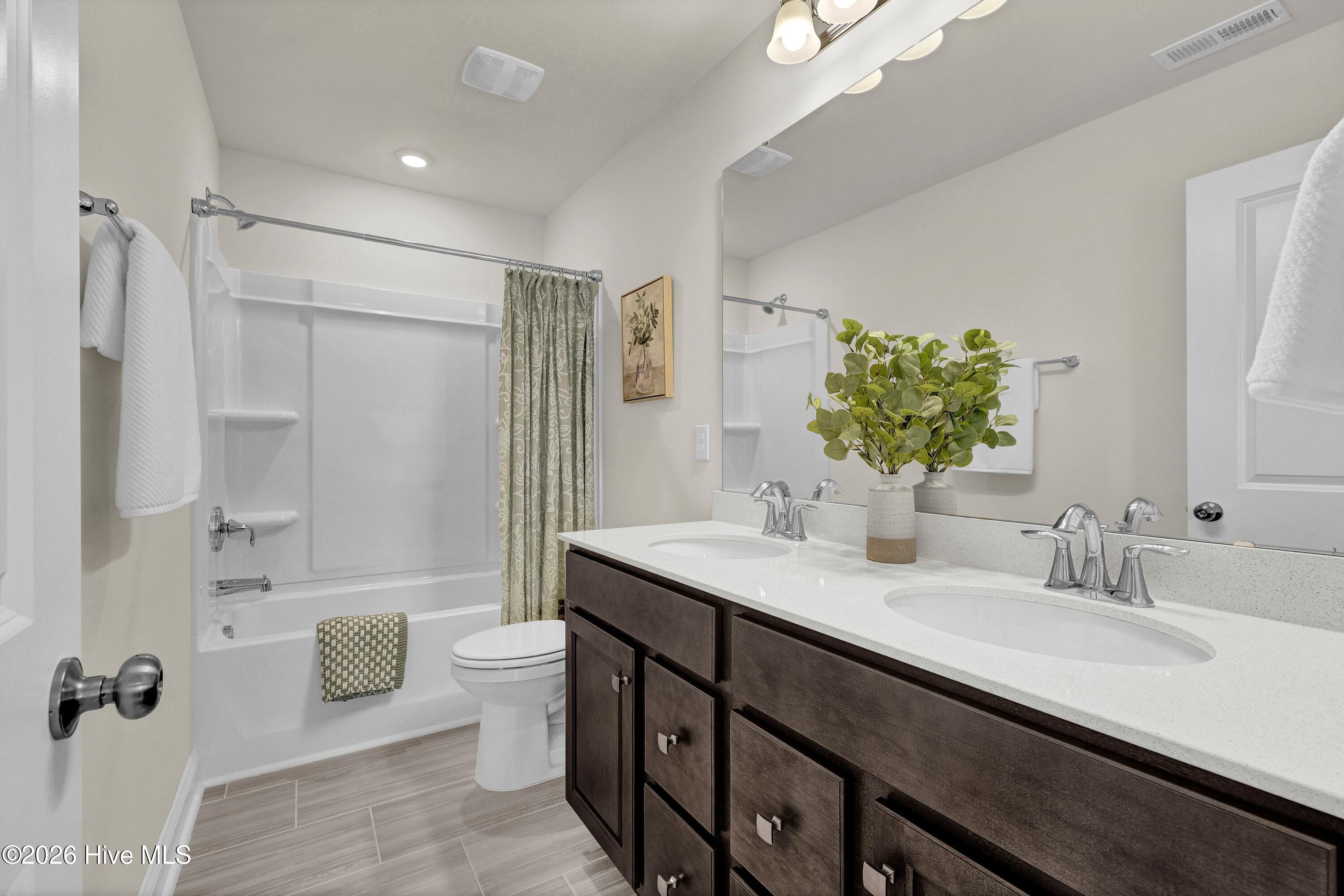 1104 Trisail Terrace Property Photo 33