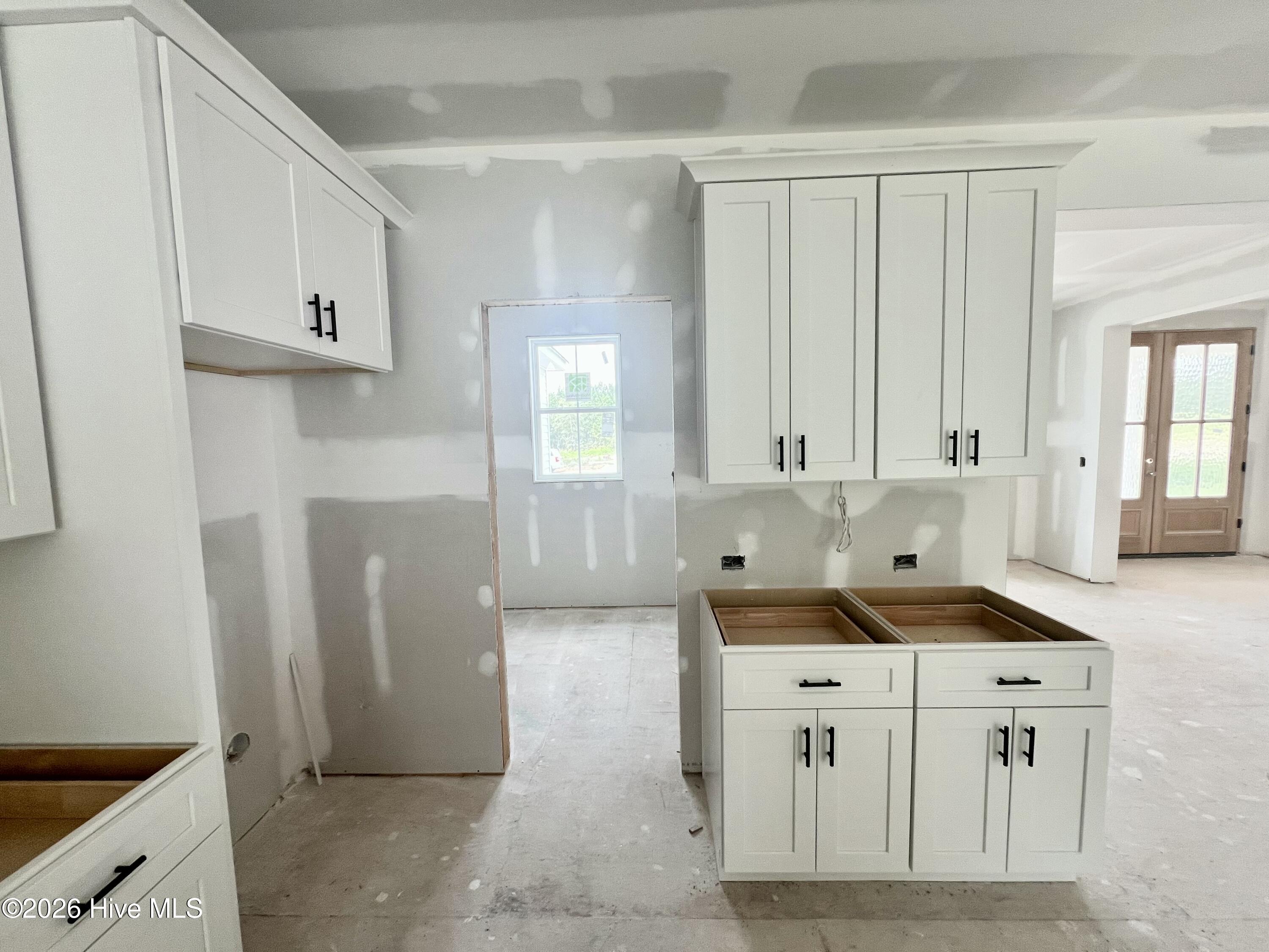 175 Hillstead Way Property Photo 7