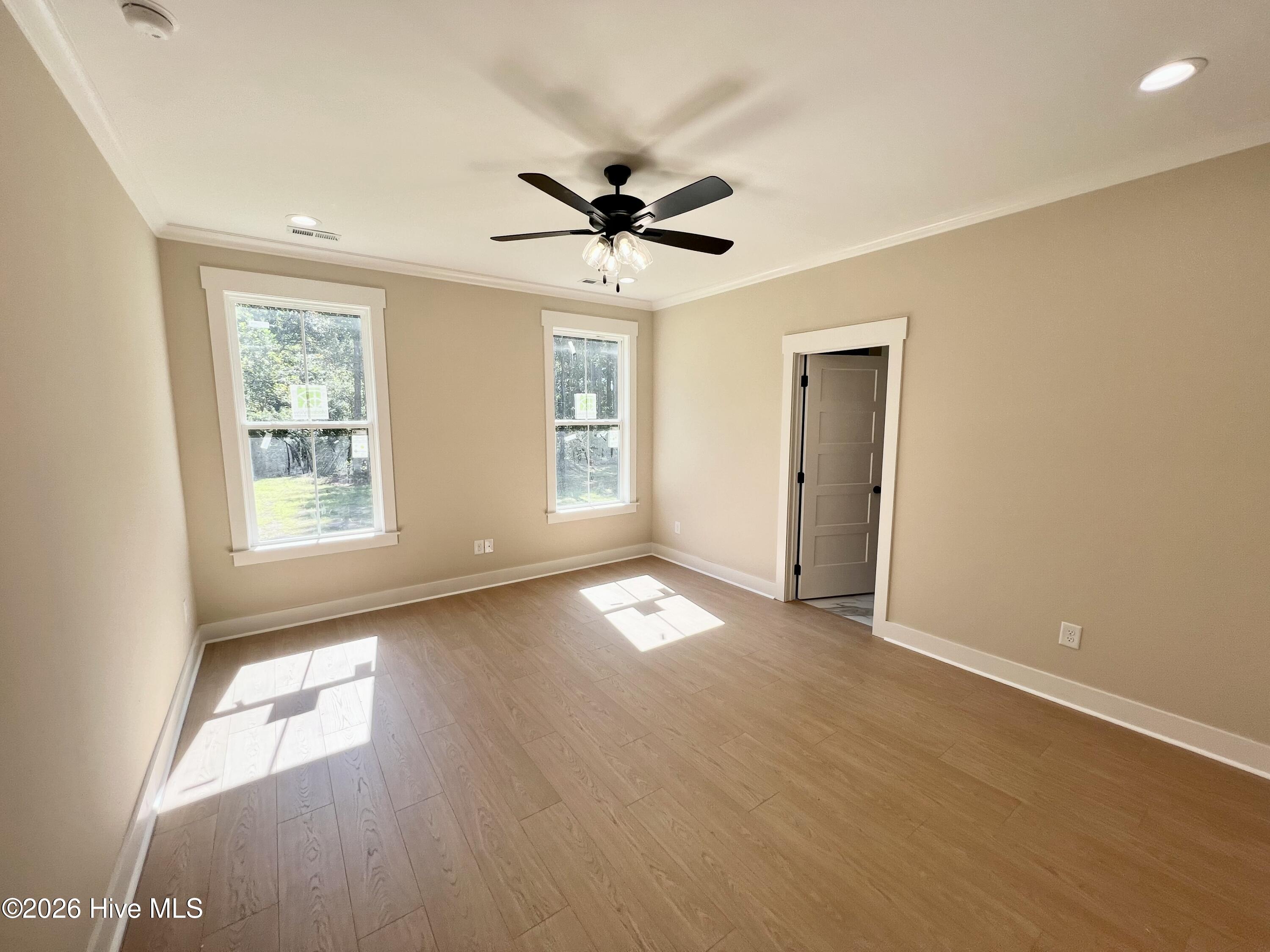 175 Hillstead Way Property Photo 7