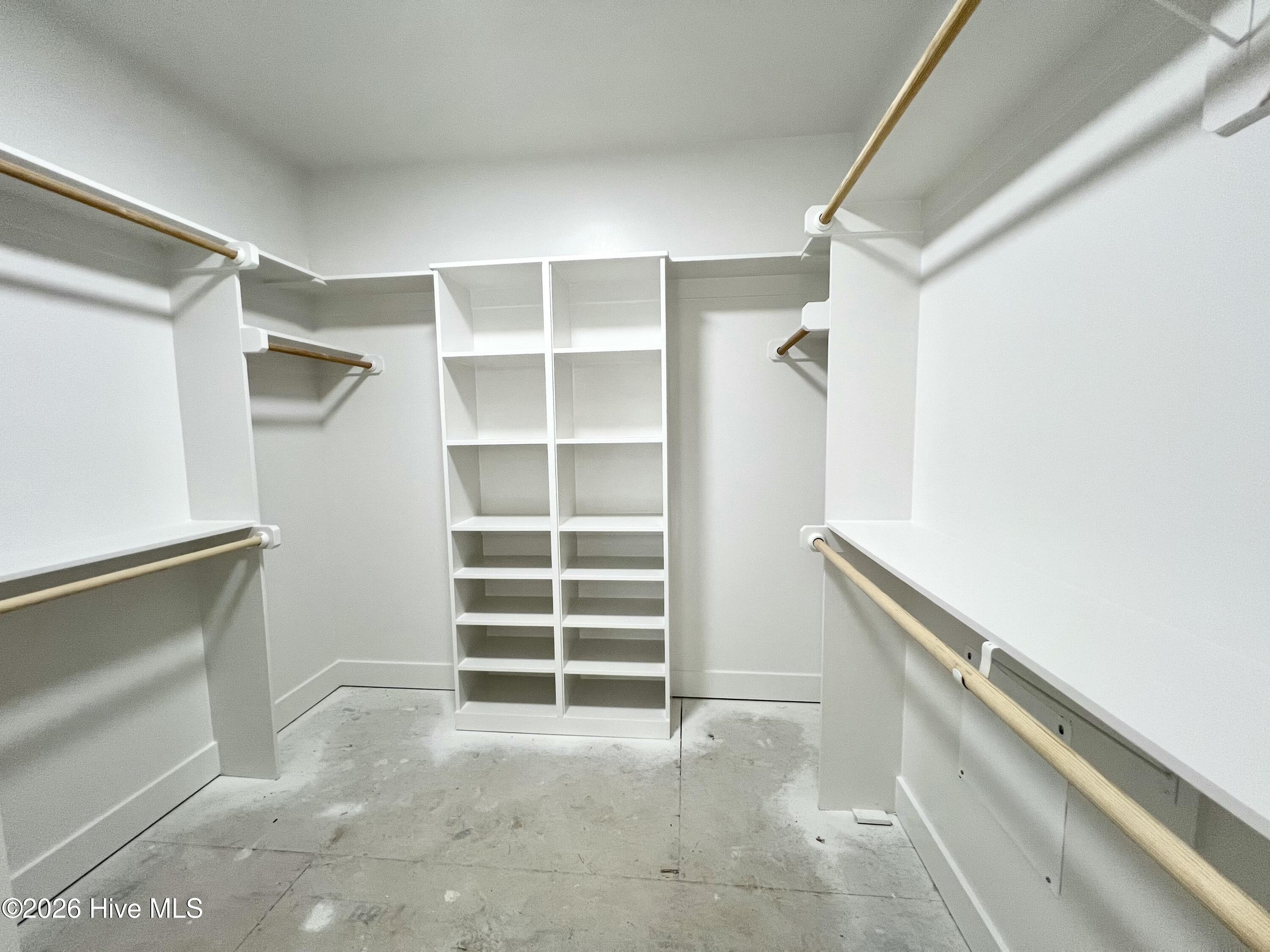 175 Hillstead Way Property Photo 14
