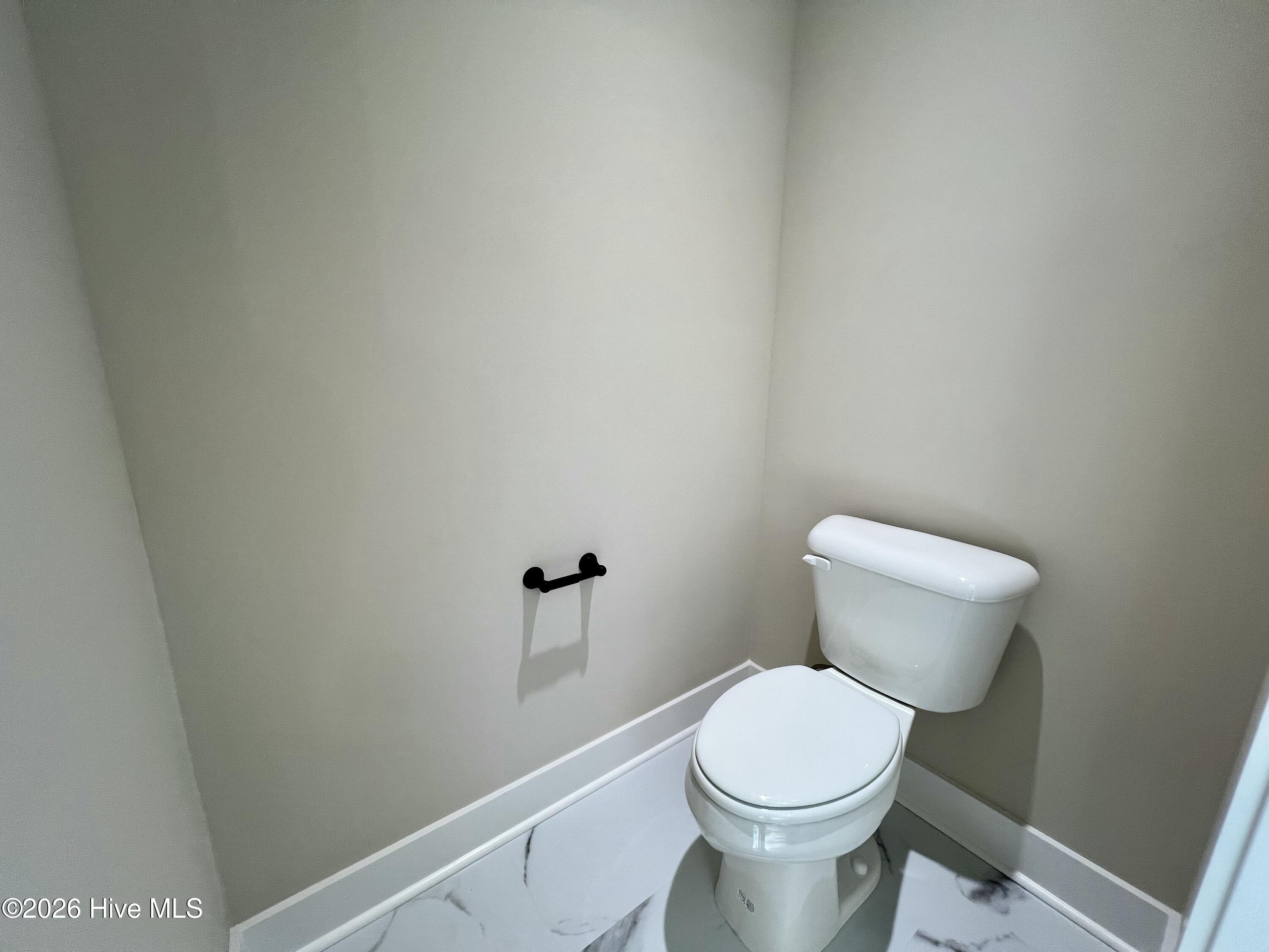 175 Hillstead Way Property Photo 18