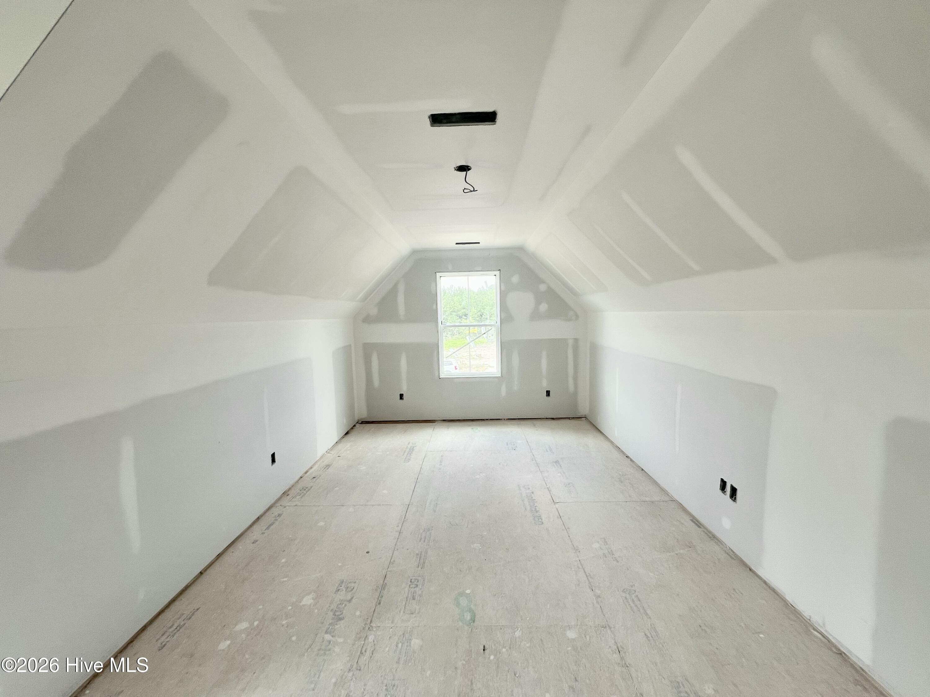 175 Hillstead Way Property Photo 22