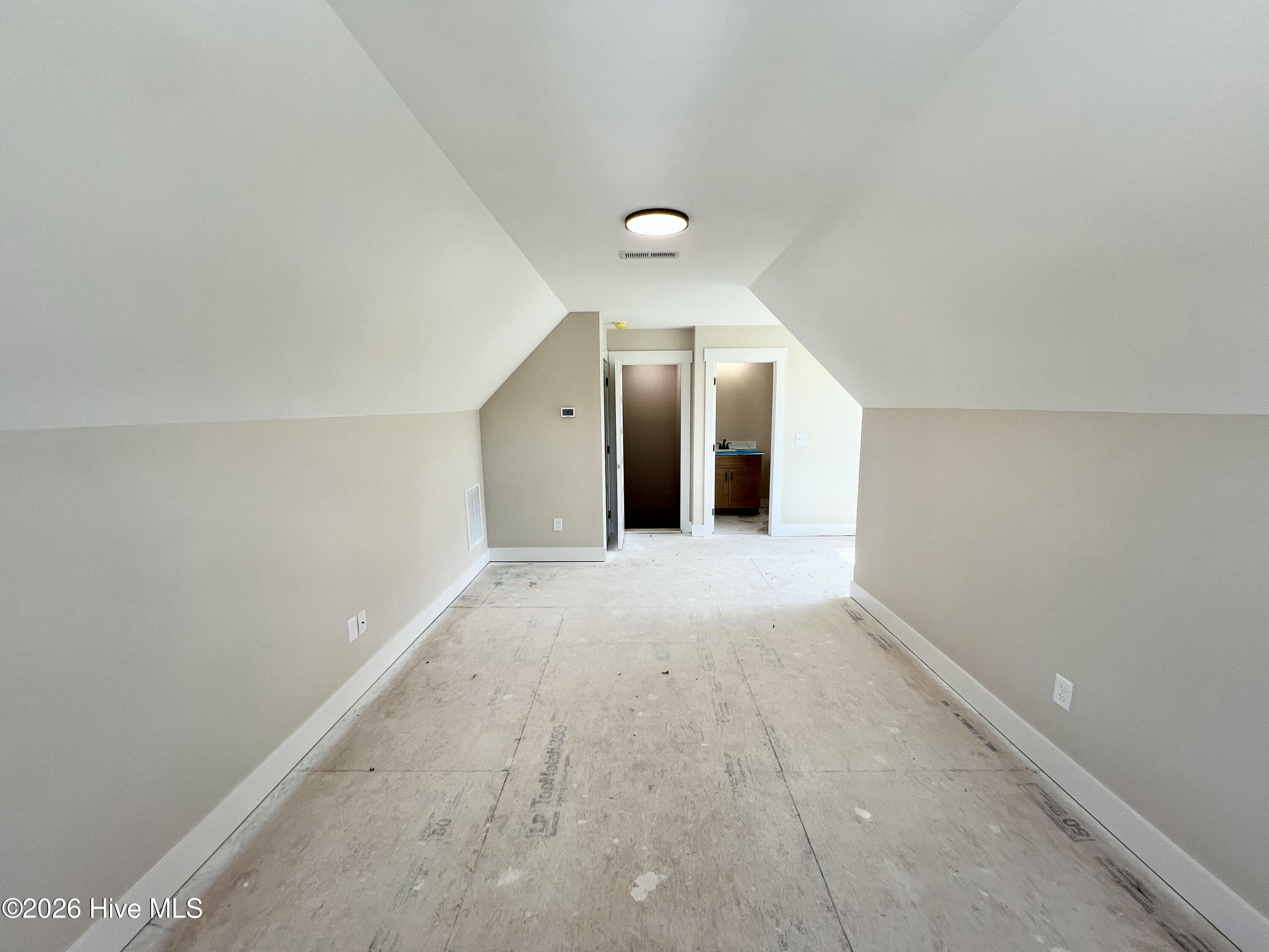 175 Hillstead Way Property Photo 23