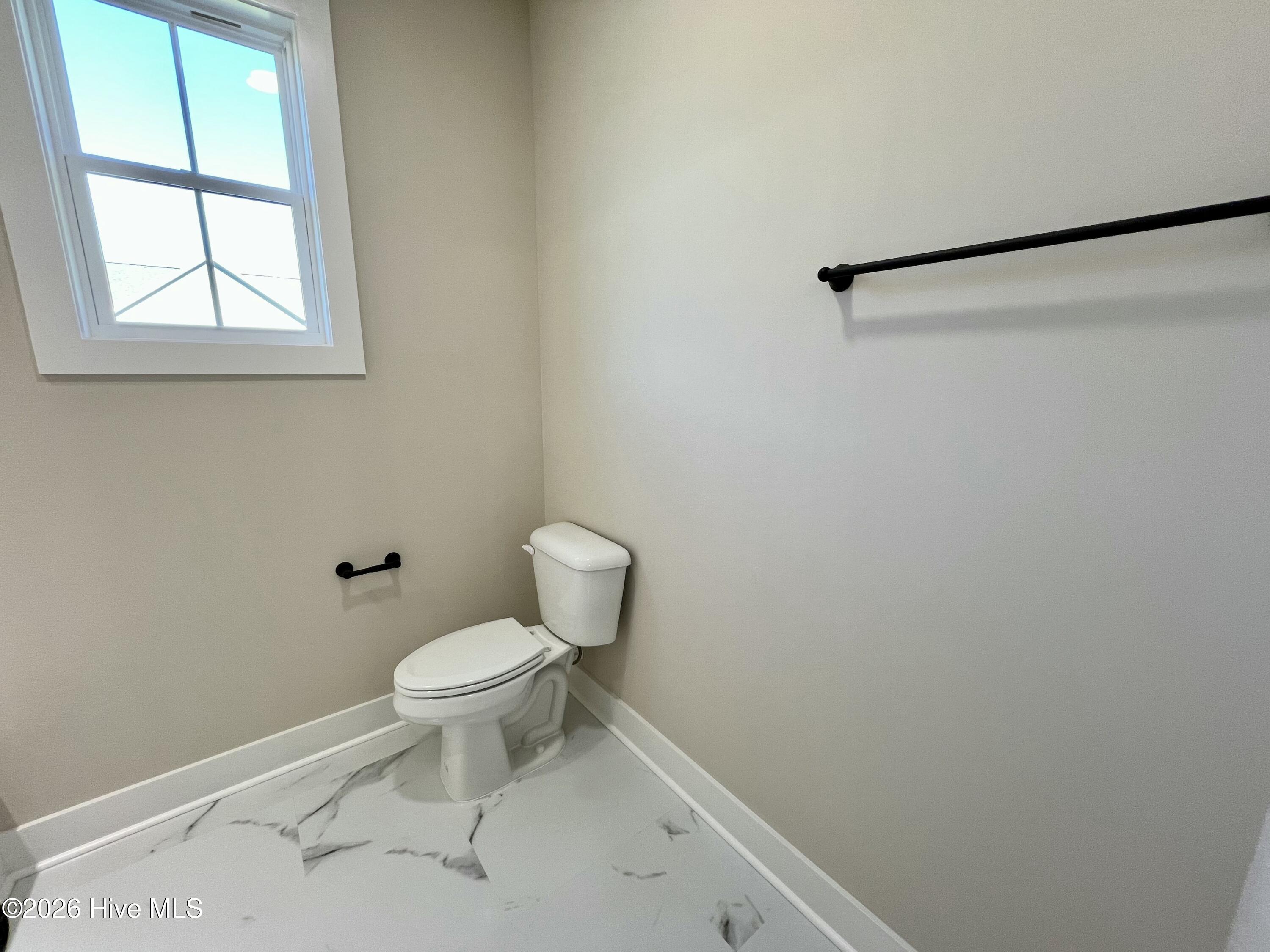 175 Hillstead Way Property Photo 27