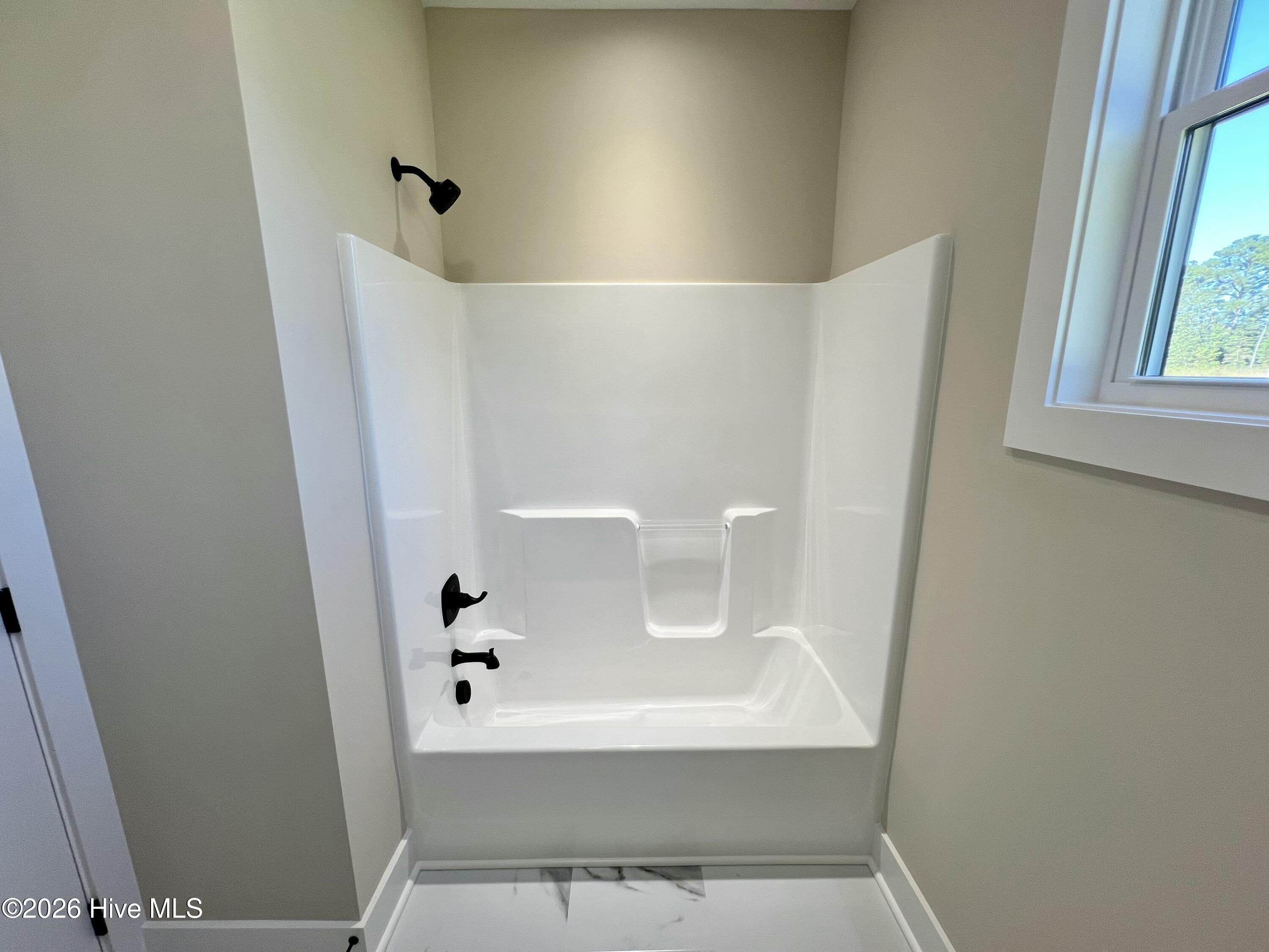 175 Hillstead Way Property Photo 28