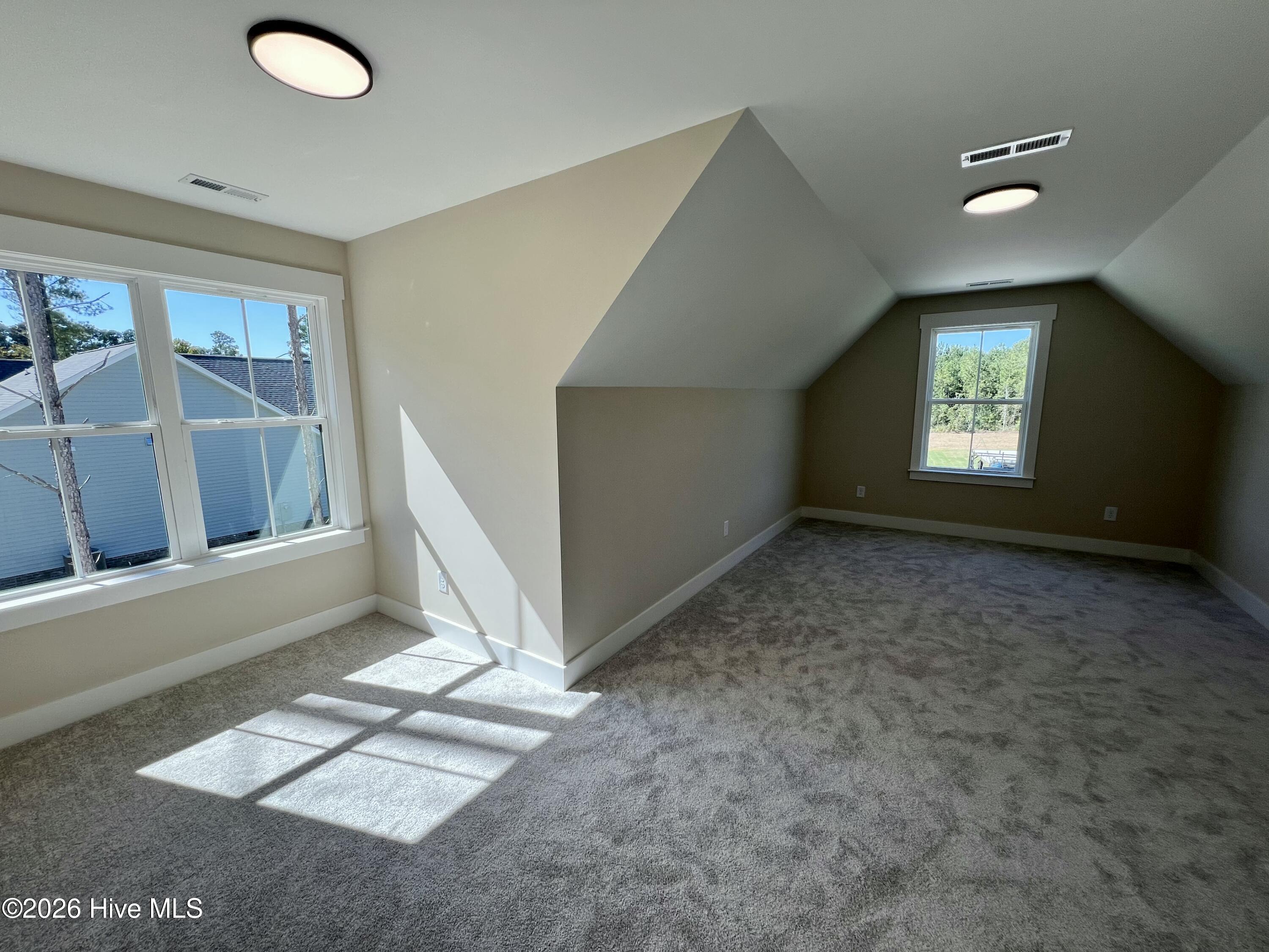 175 Hillstead Way Property Photo 30