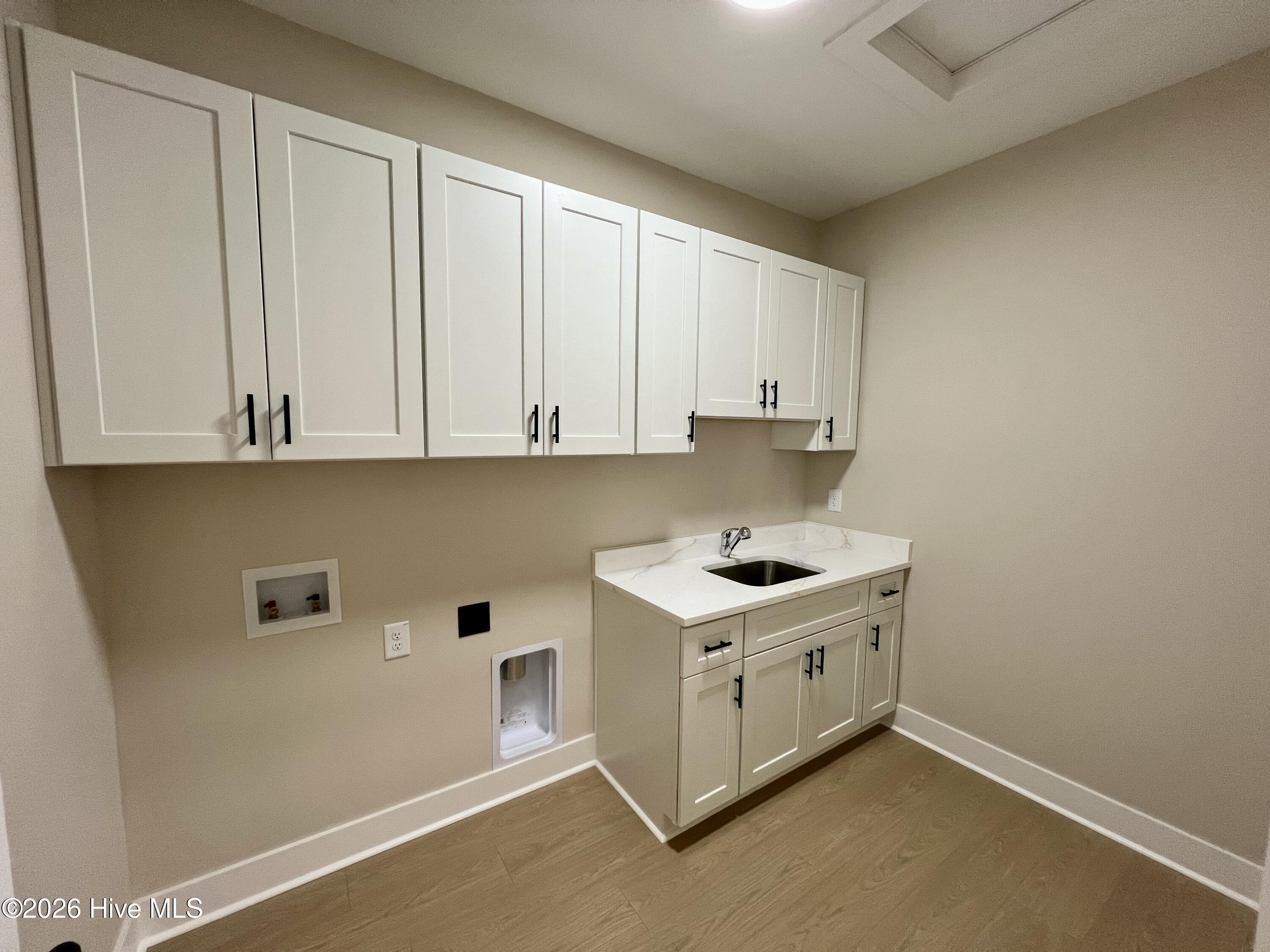 175 Hillstead Way Property Photo 34