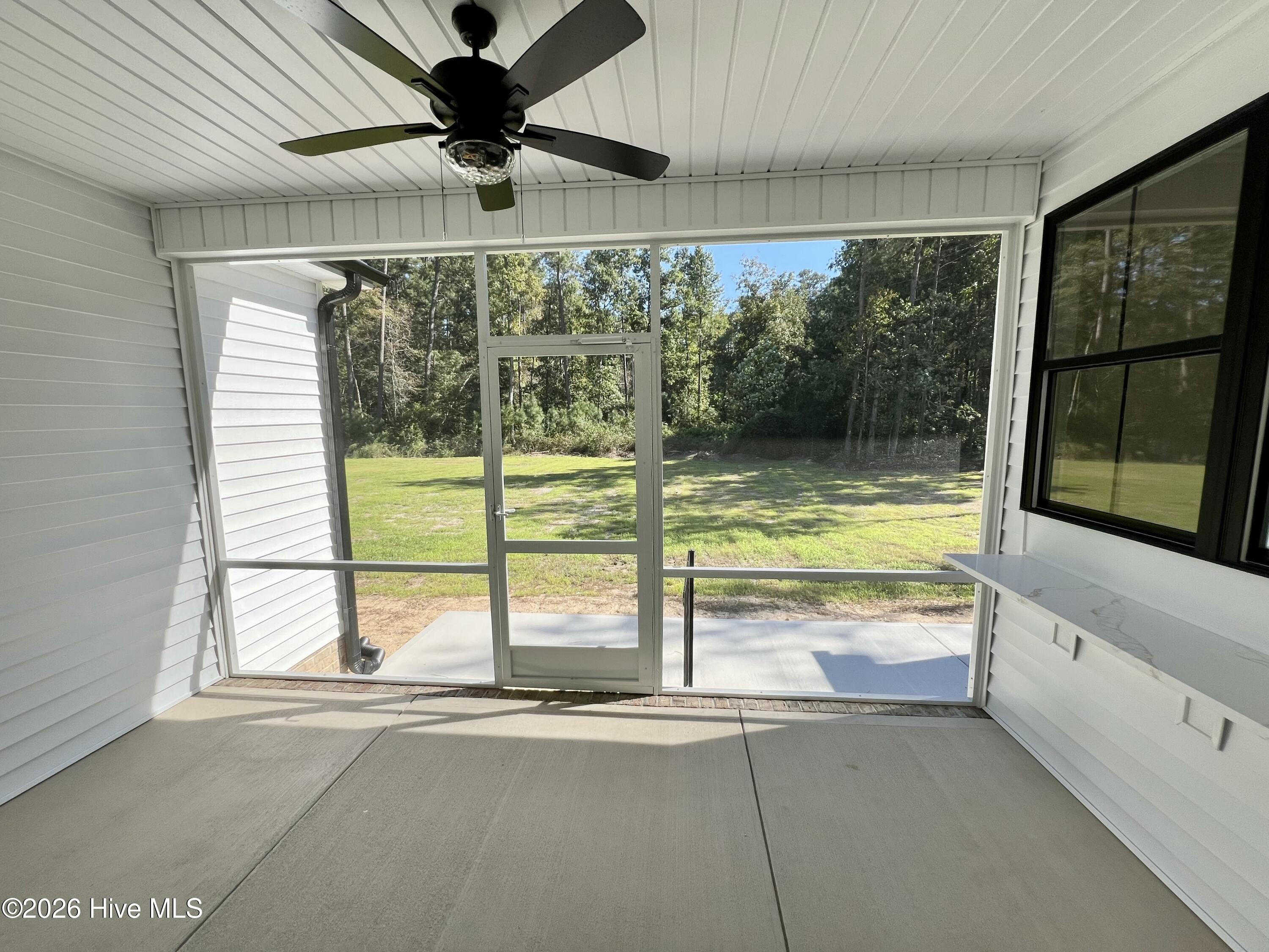 175 Hillstead Way Property Photo 35