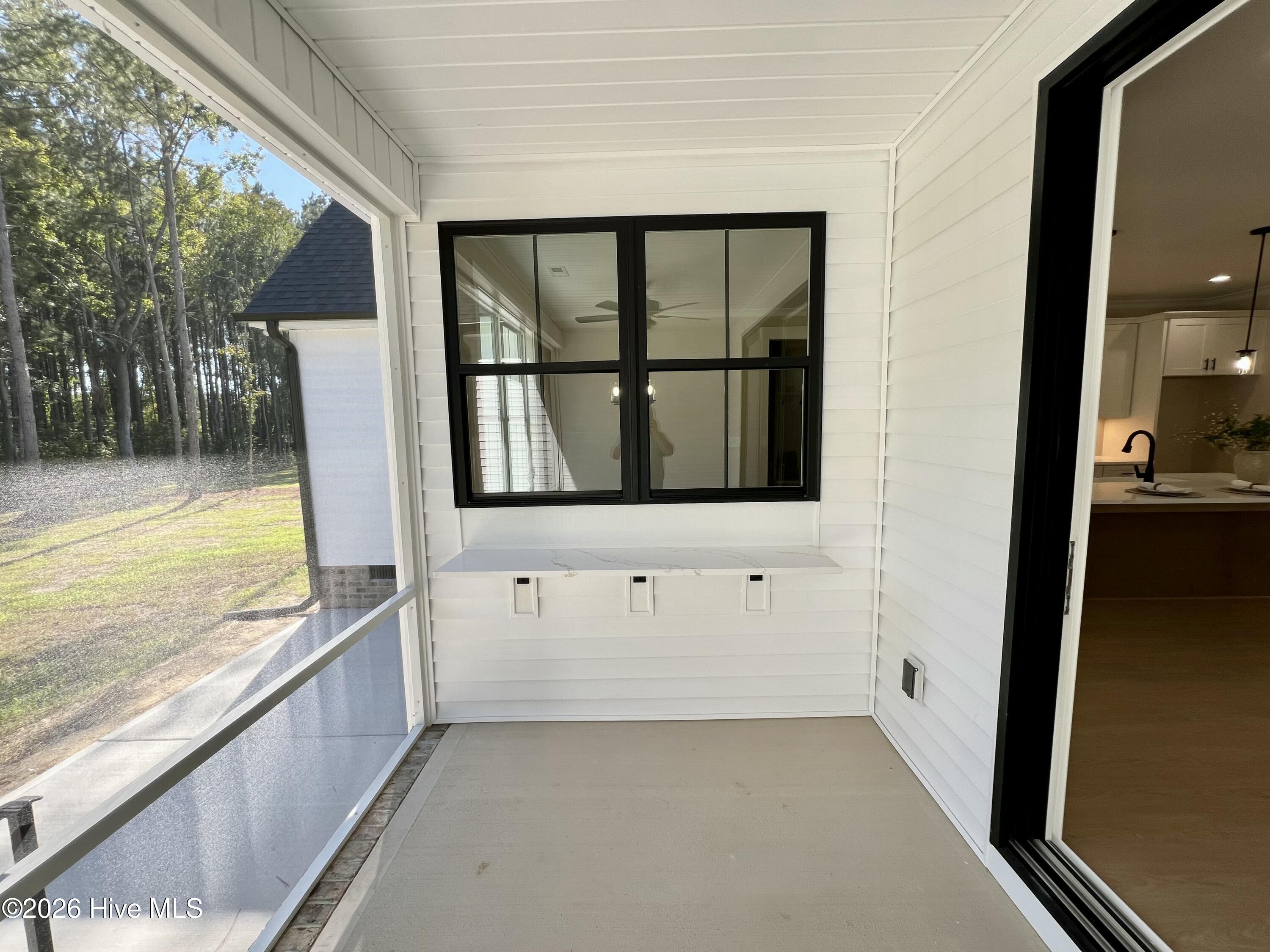 175 Hillstead Way Property Photo 36