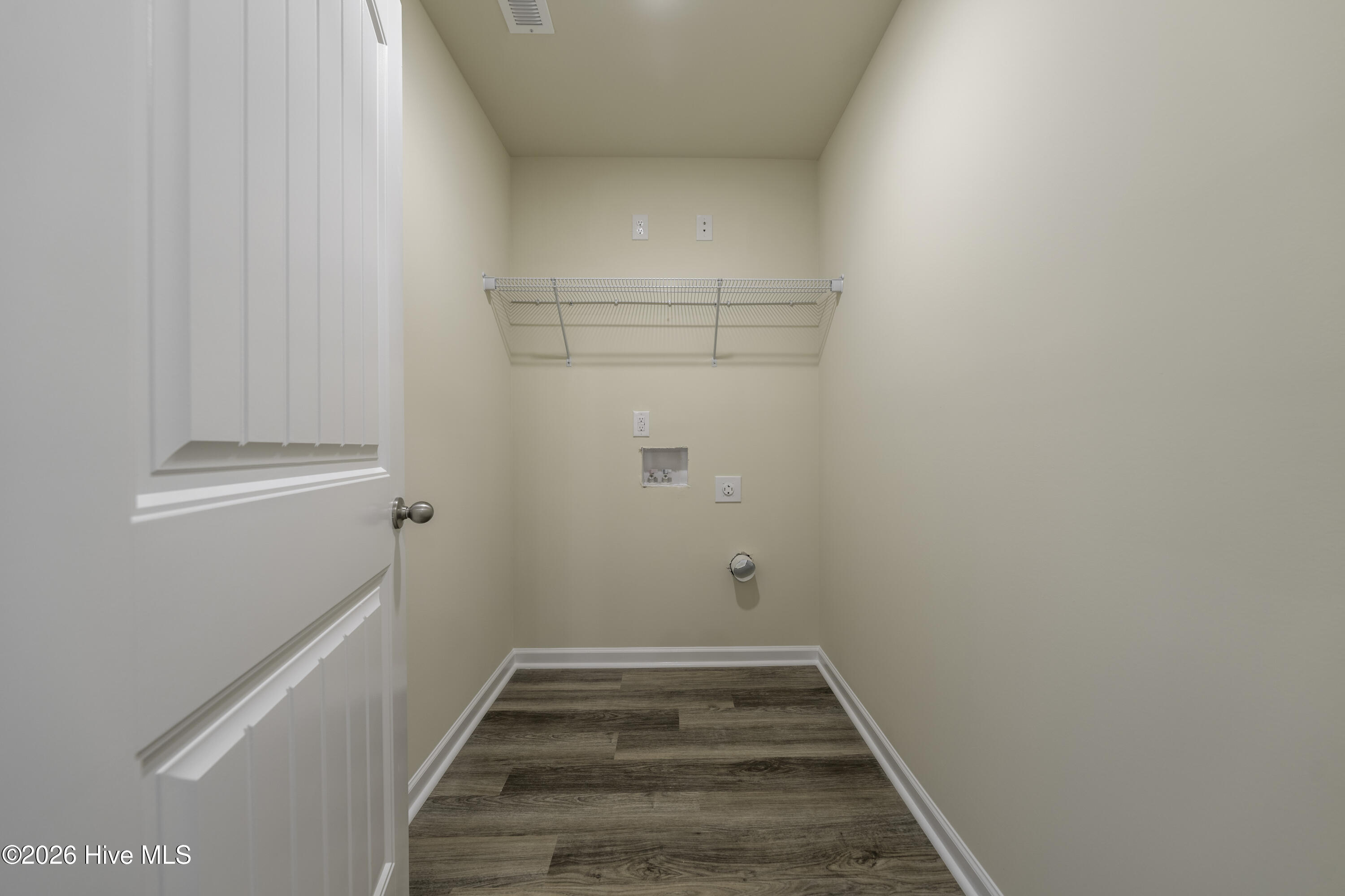 2567 Provence Drive Se Drive Se Property Photo 6