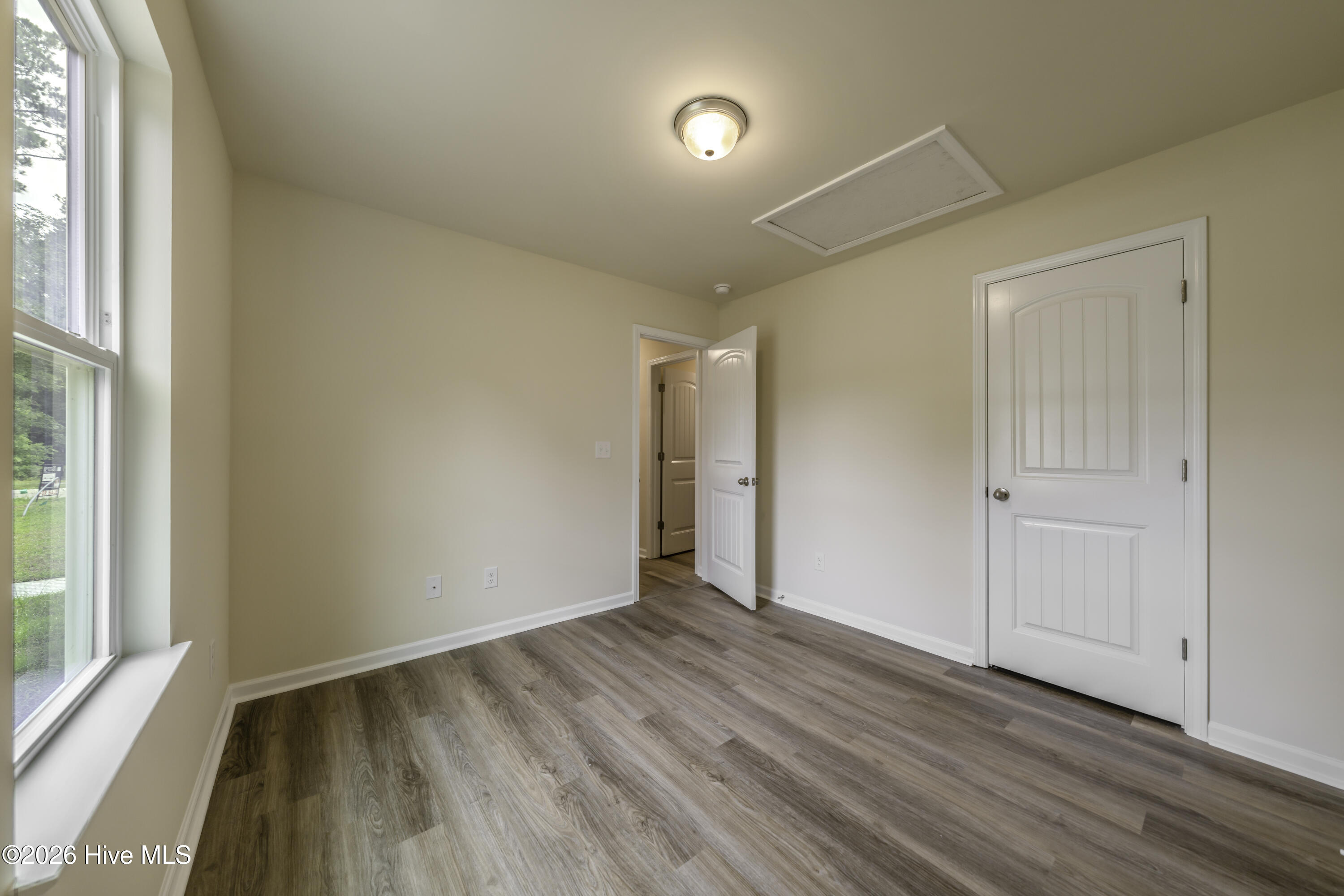 2567 Provence Drive Se Drive Se Property Photo 7