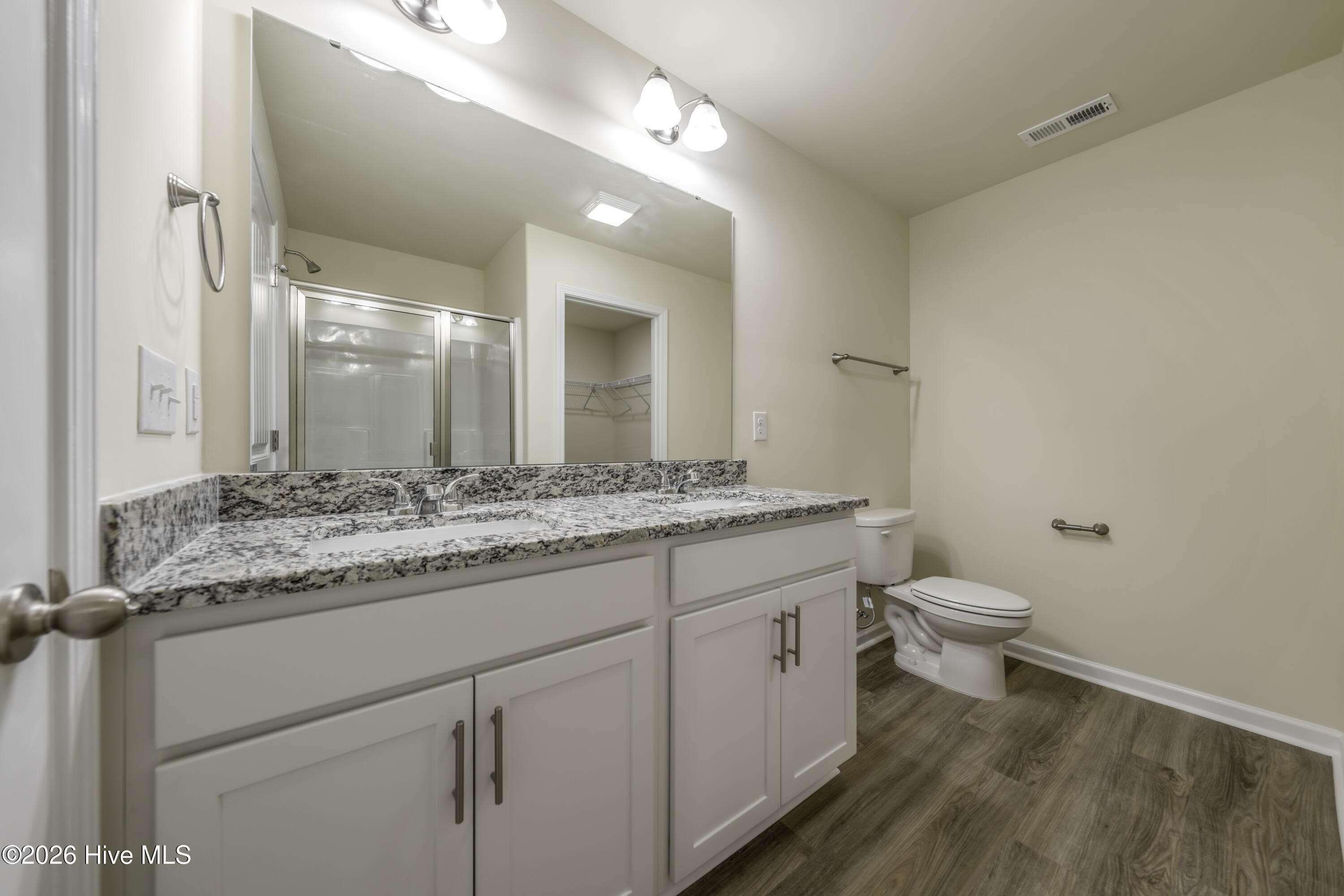 2567 Provence Drive Se Drive Se Property Photo 14