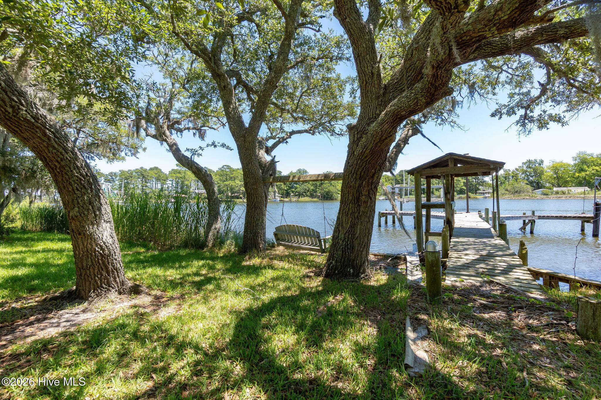 312 Martin Creek Drive Property Photo 4
