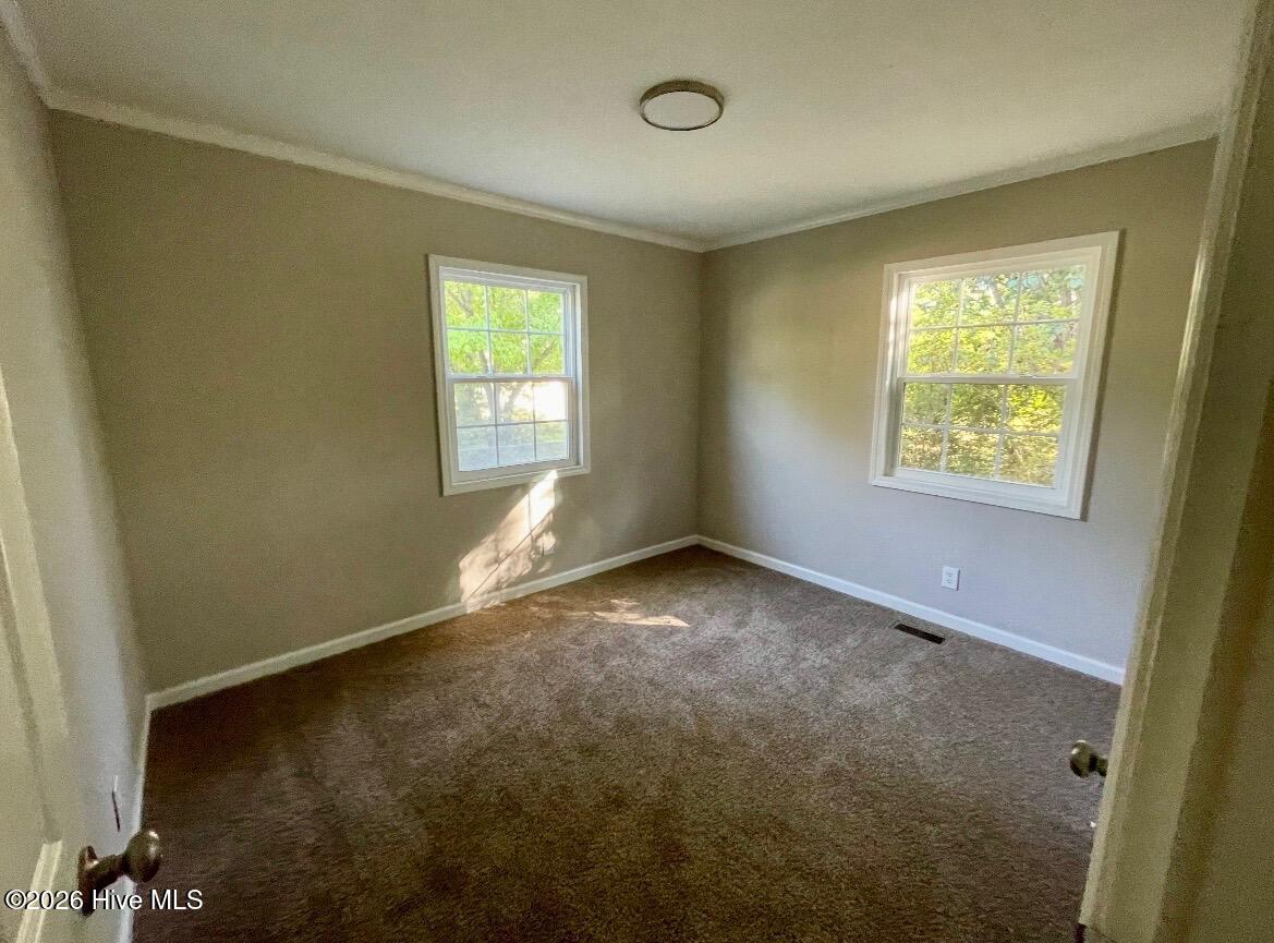 17120 Barnes Drive Property Photo 6