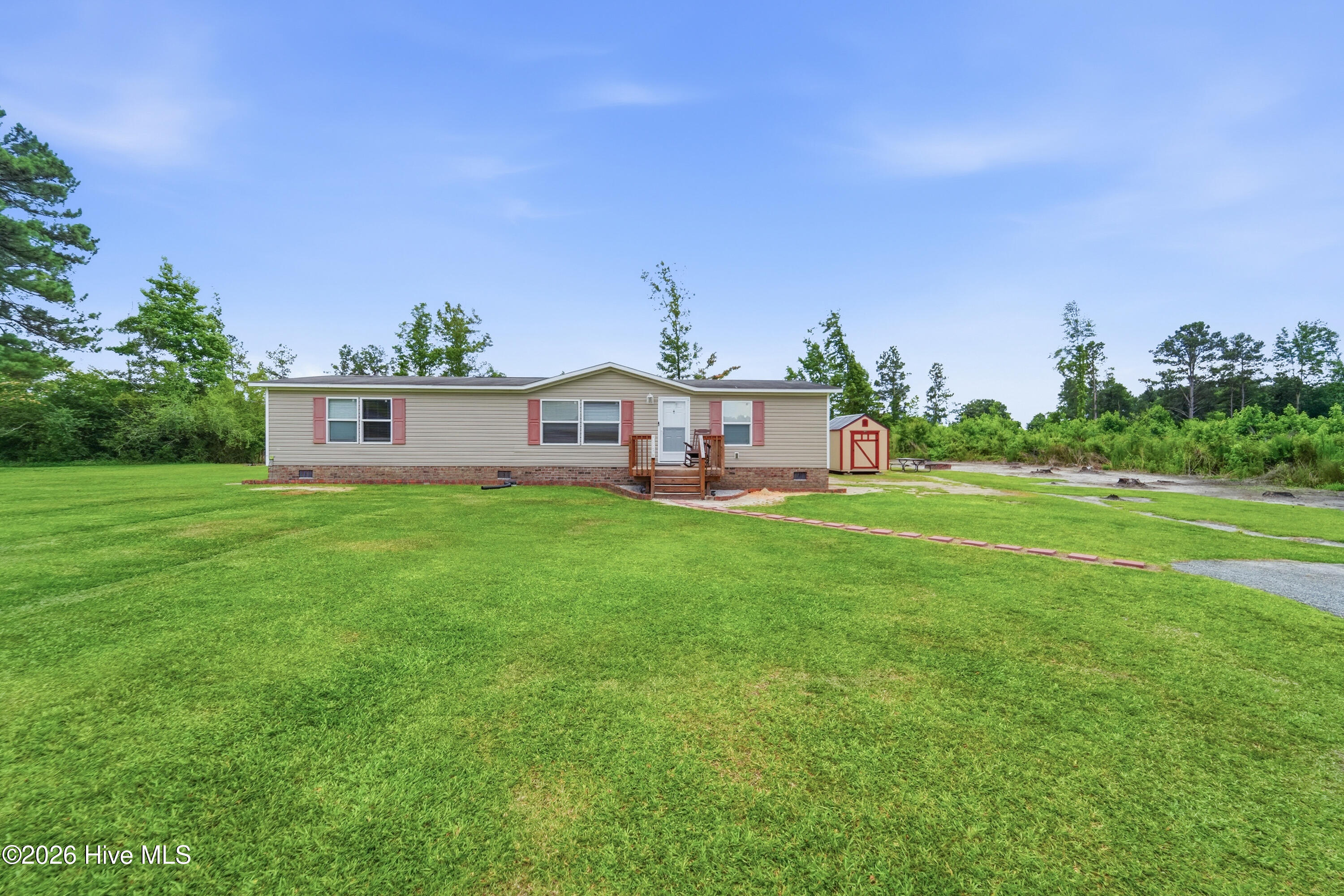 131 Thomas Roberts Road Property Photo 1