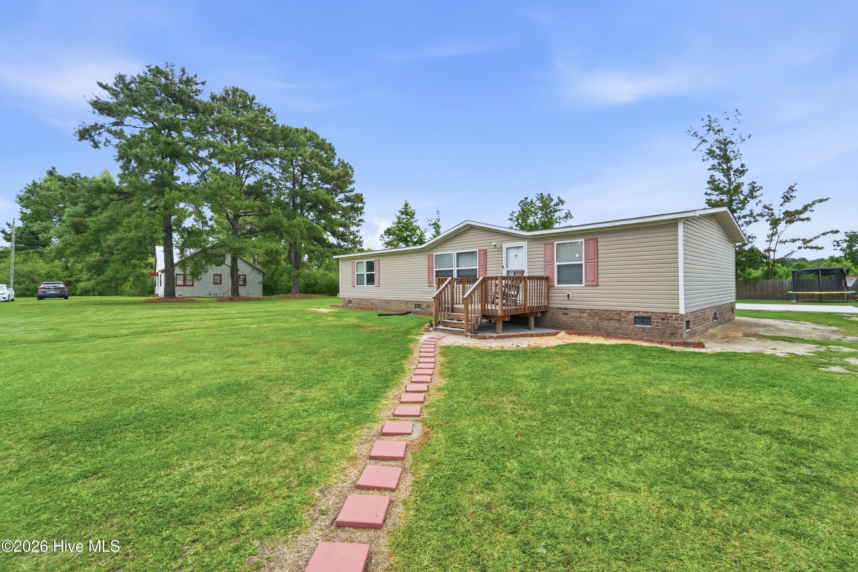 131 Thomas Roberts Road Property Photo 6