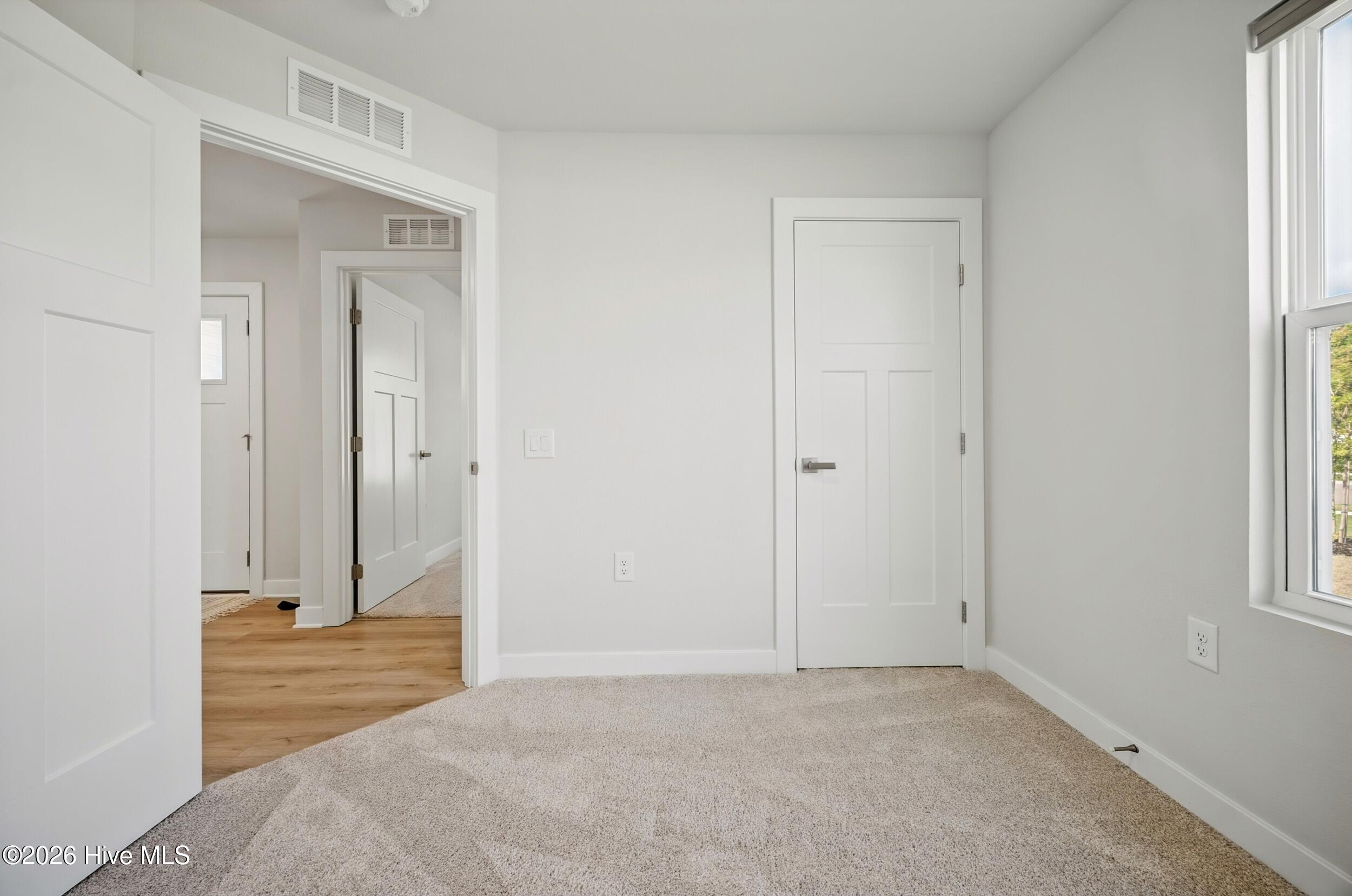 101 Tuscorora Lane Property Photo 6