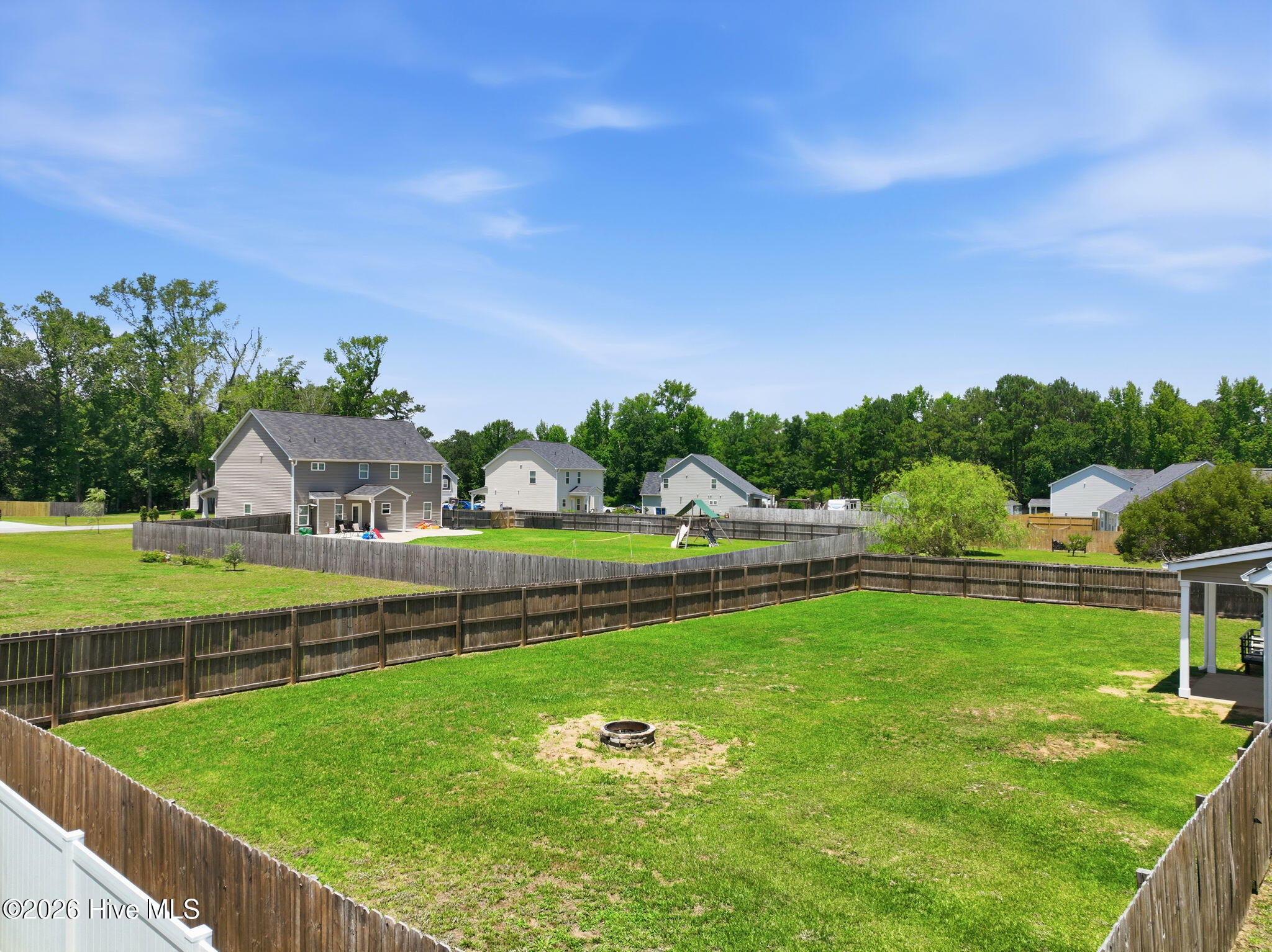 85 Race Court Property Photo 34