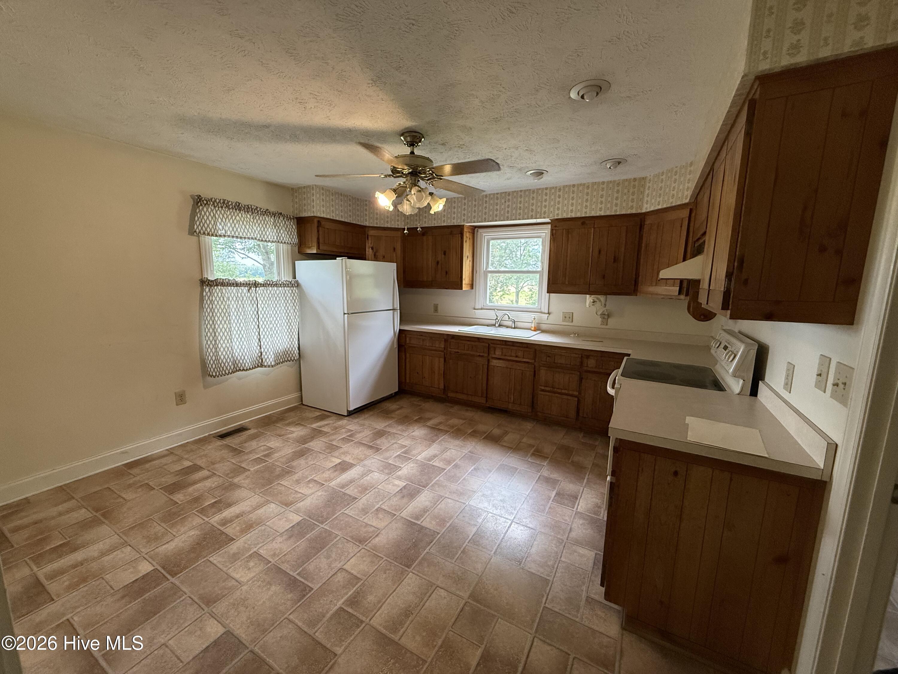 14361 Mcfarland Road Property Photo 6
