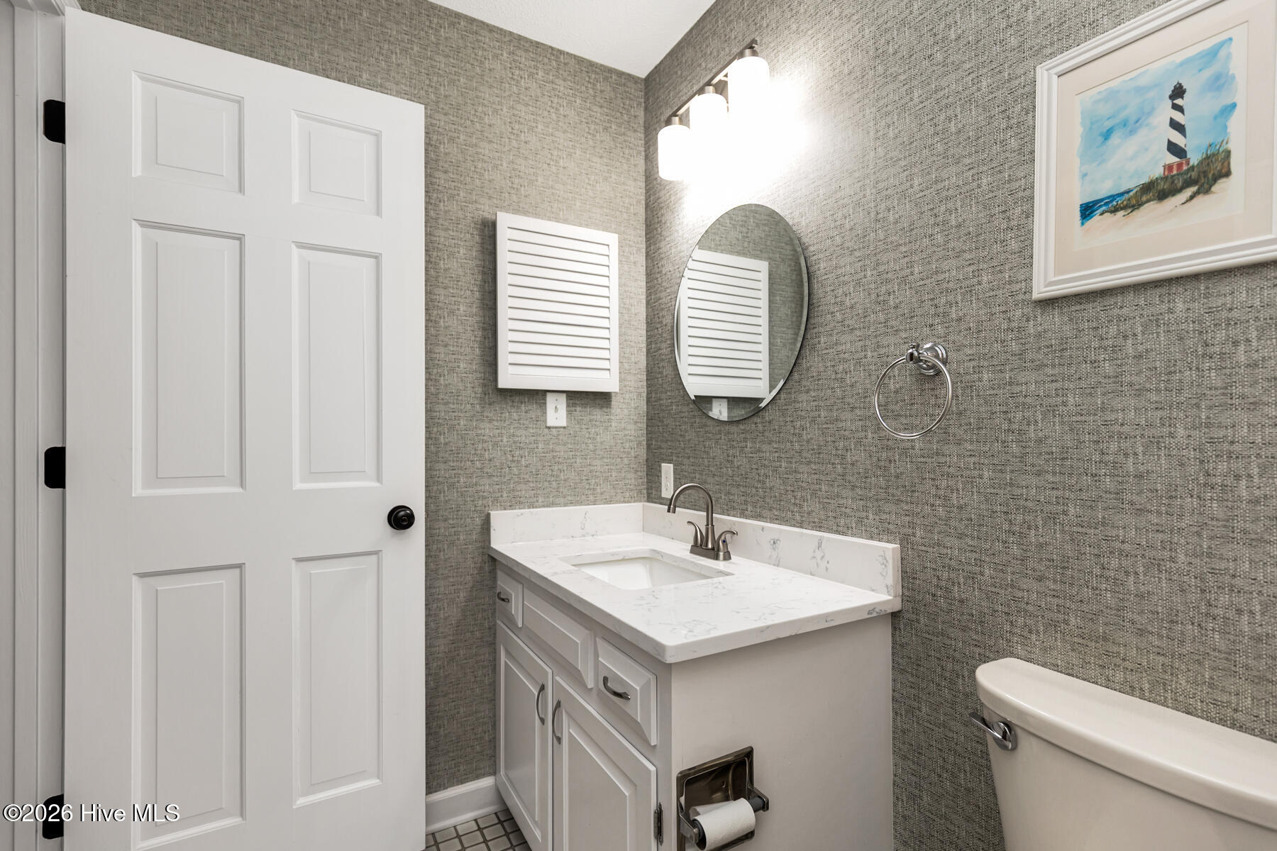 135 Devonshire Avenue W Property Photo 18
