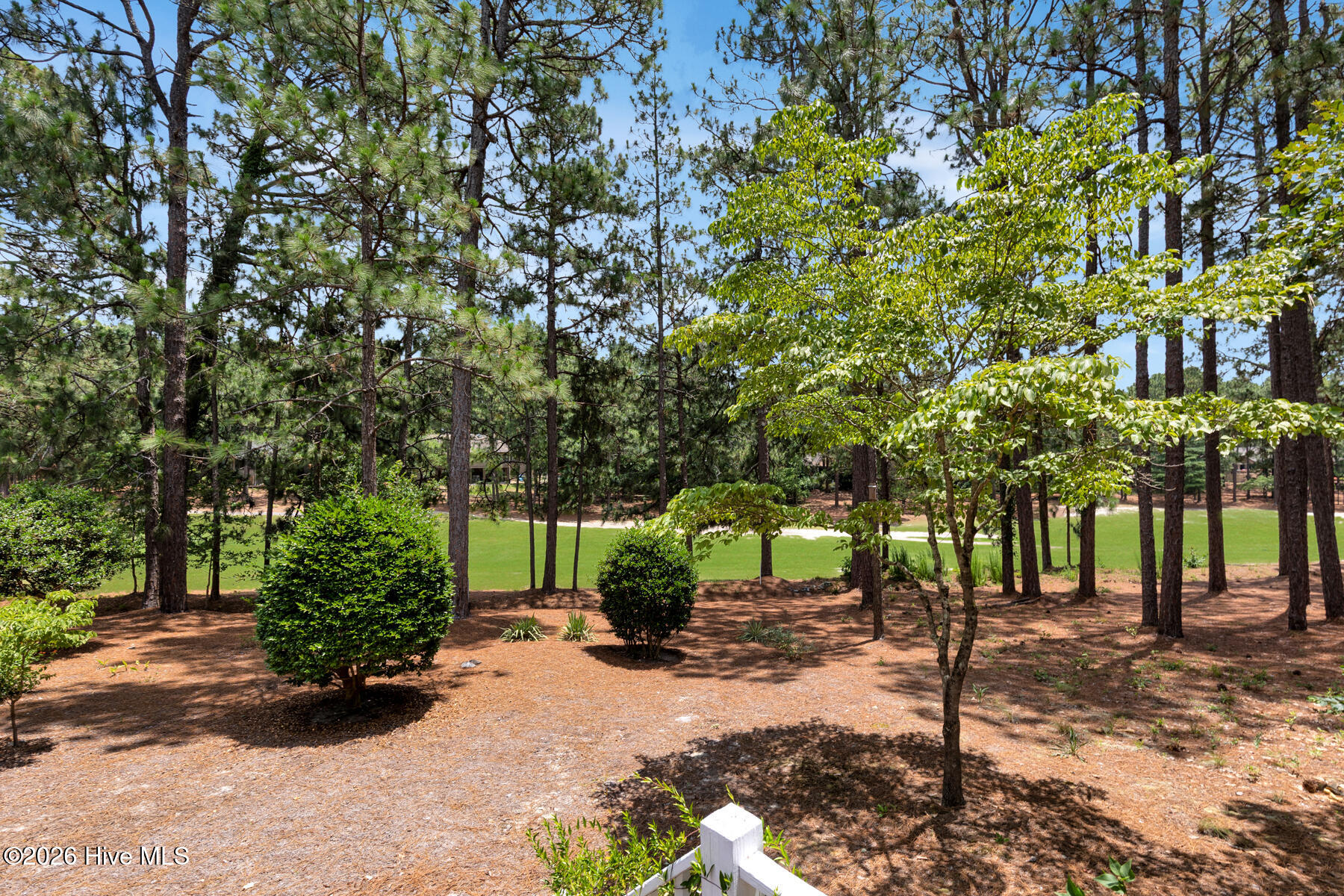 135 Devonshire Avenue W Property Photo 26