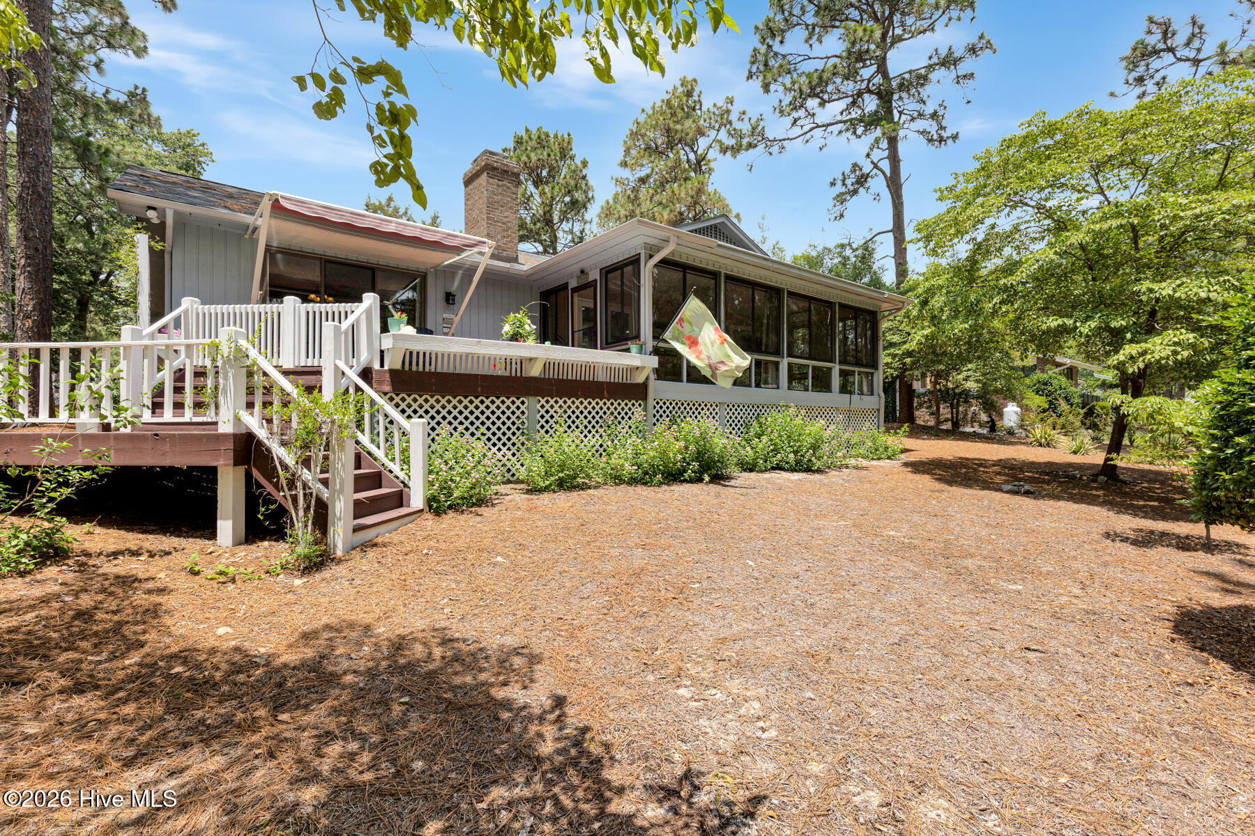 135 Devonshire Avenue W Property Photo 30