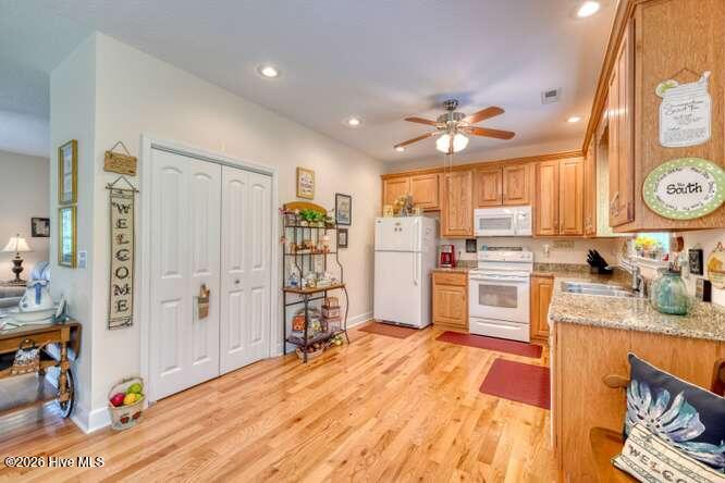 200 Gold Leaf Lane Property Photo 16