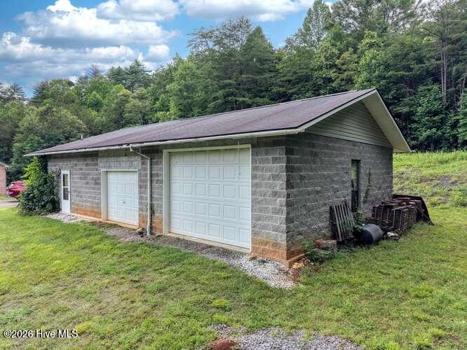 200 Gold Leaf Lane Property Photo 33