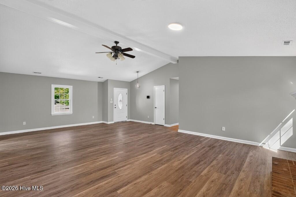 20 Chattawka Drive Property Photo 6