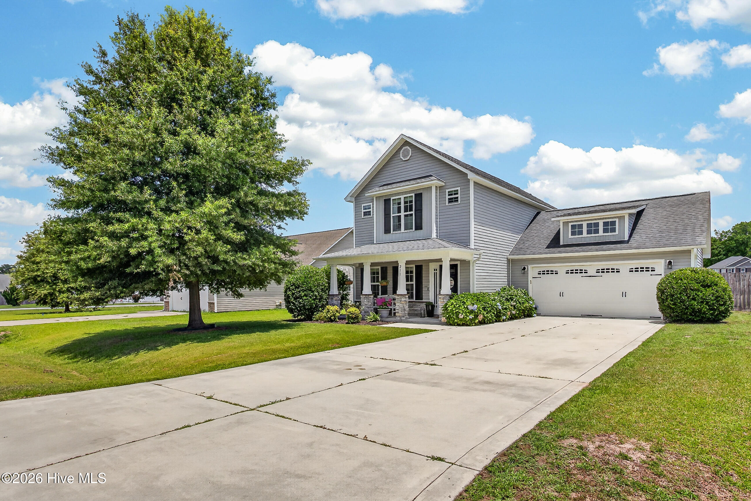 211 Adagio Trail Property Photo 4