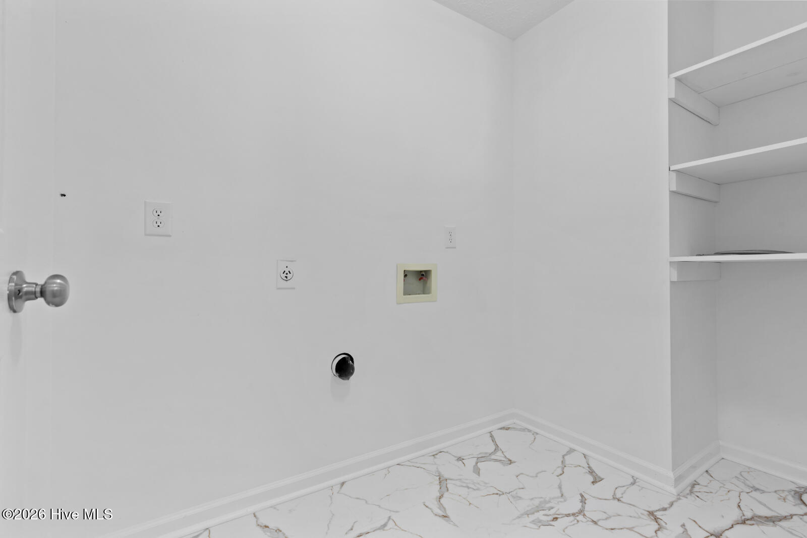 333 Little John Lane Property Photo 14