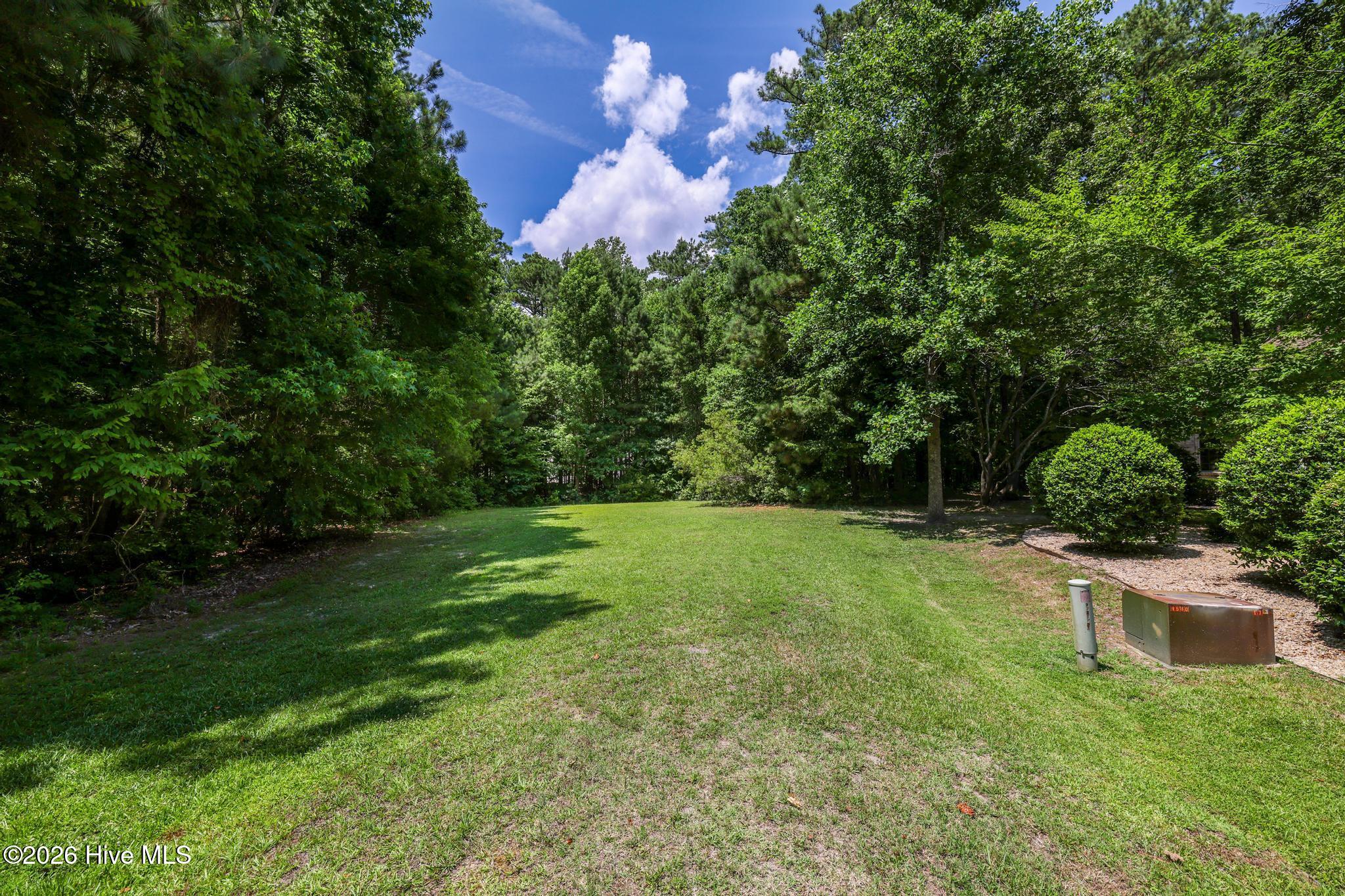 108 Neuse Circle Property Photo 4