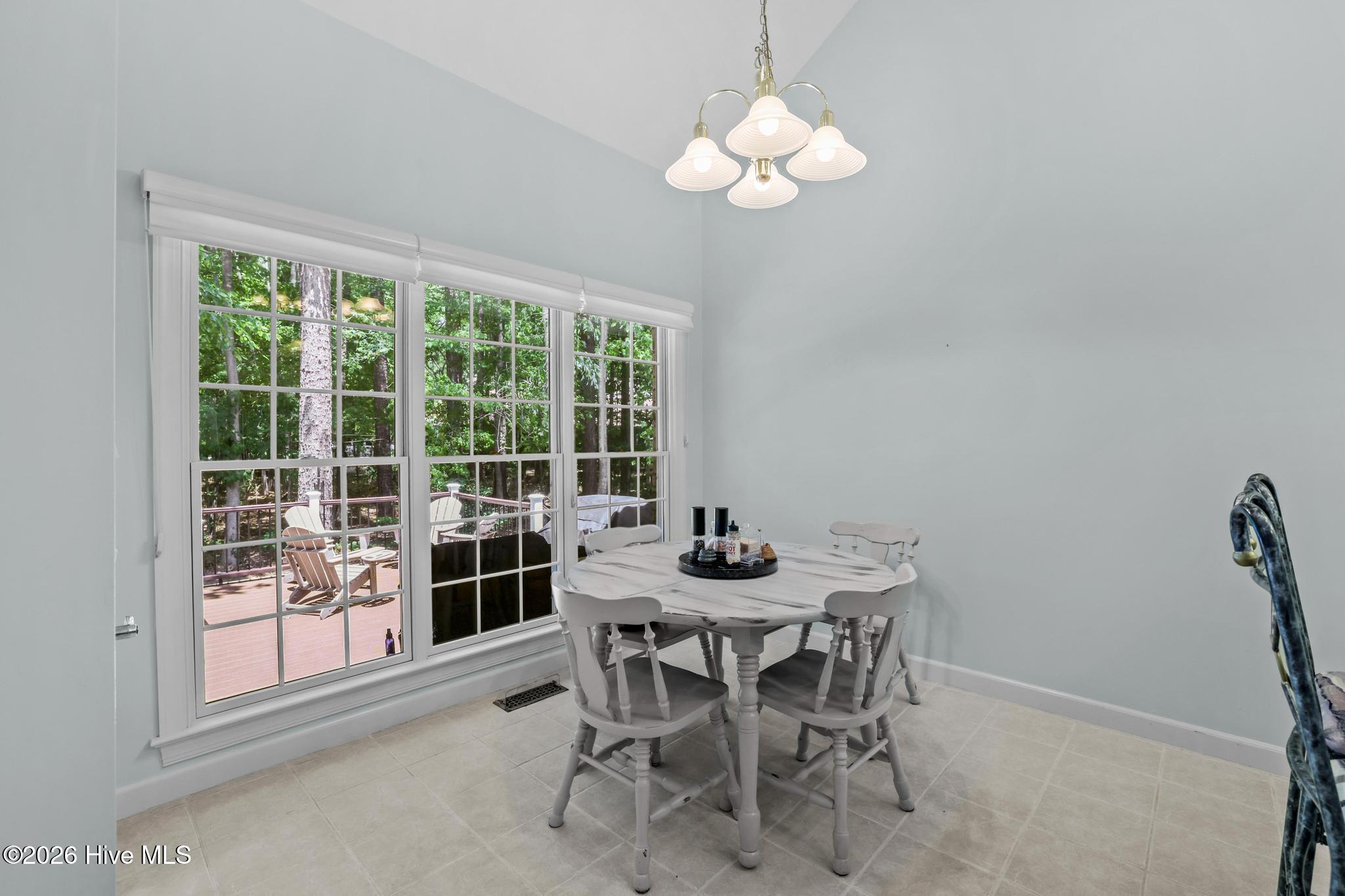 108 Neuse Circle Property Photo 16