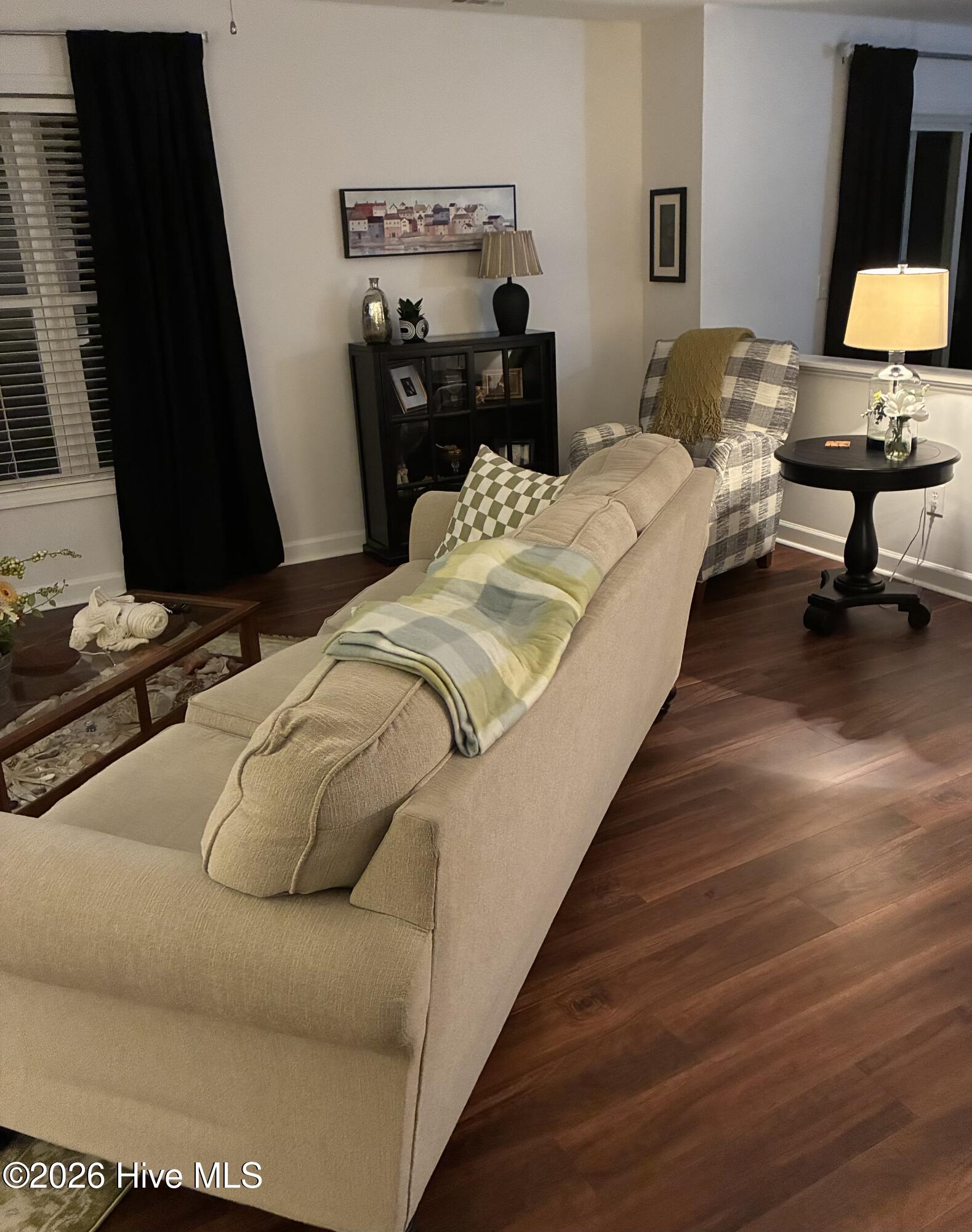 409 Commerce Avenue B Property Photo 15