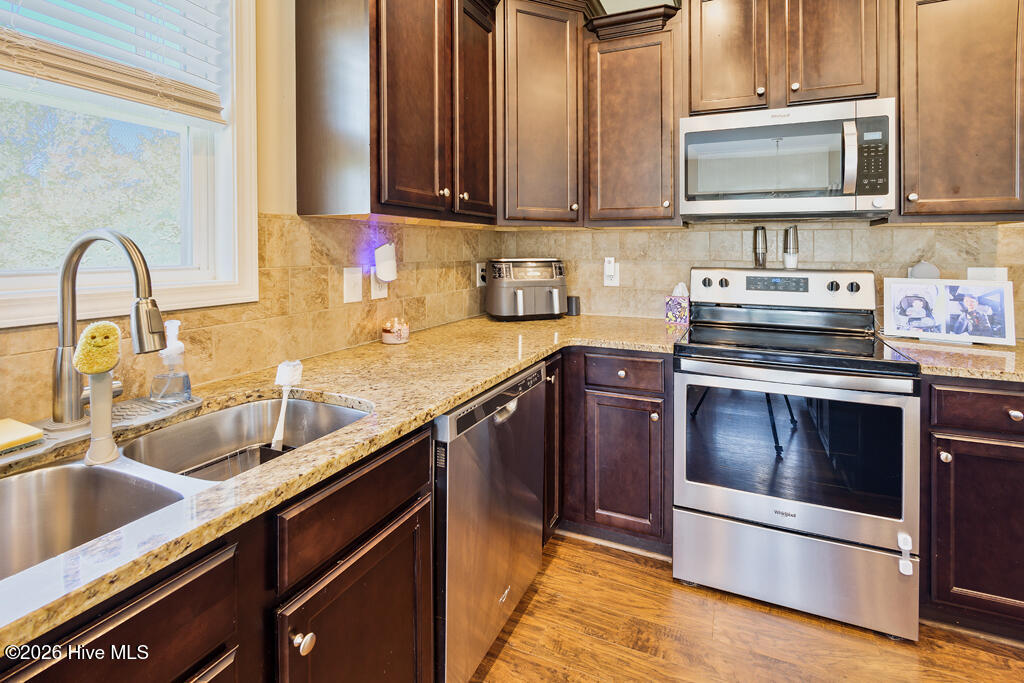30 Inman Way Property Photo 8