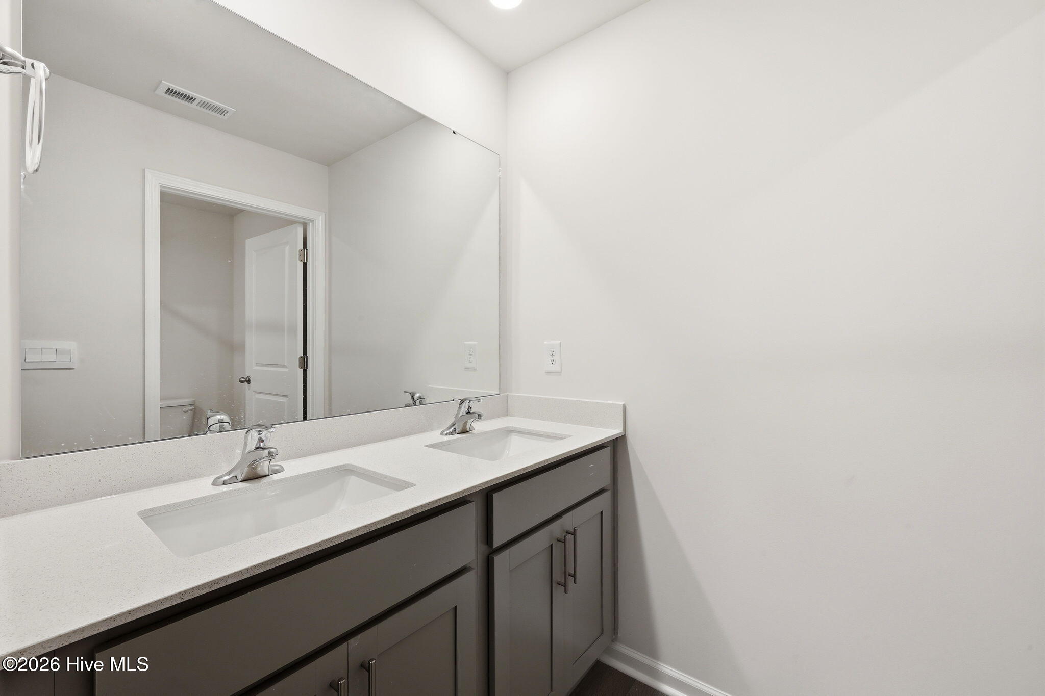 4011 Atlantic Avenue Property Photo 42