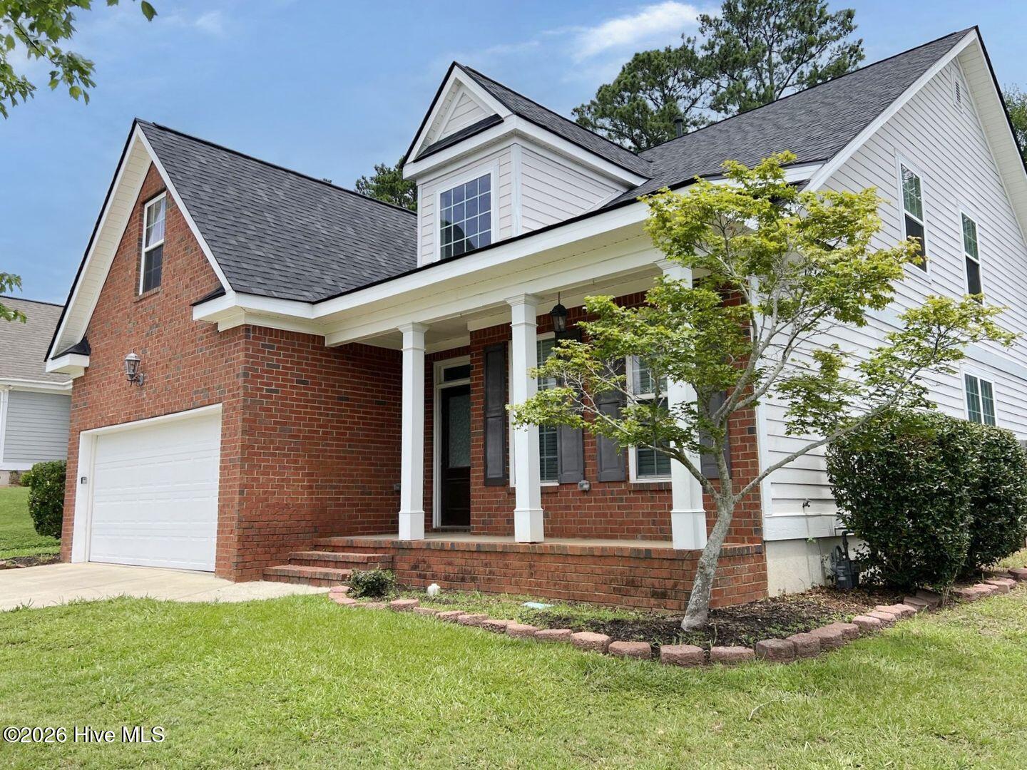 1119 Hunters Cove Property Photo 3