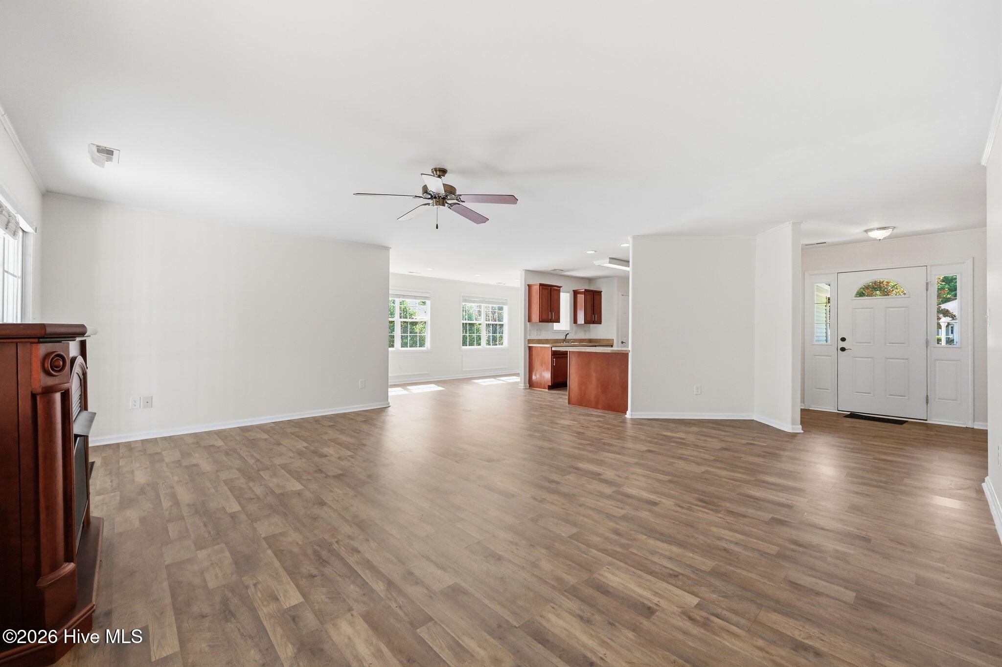 702 Hummingbird S Property Photo 12