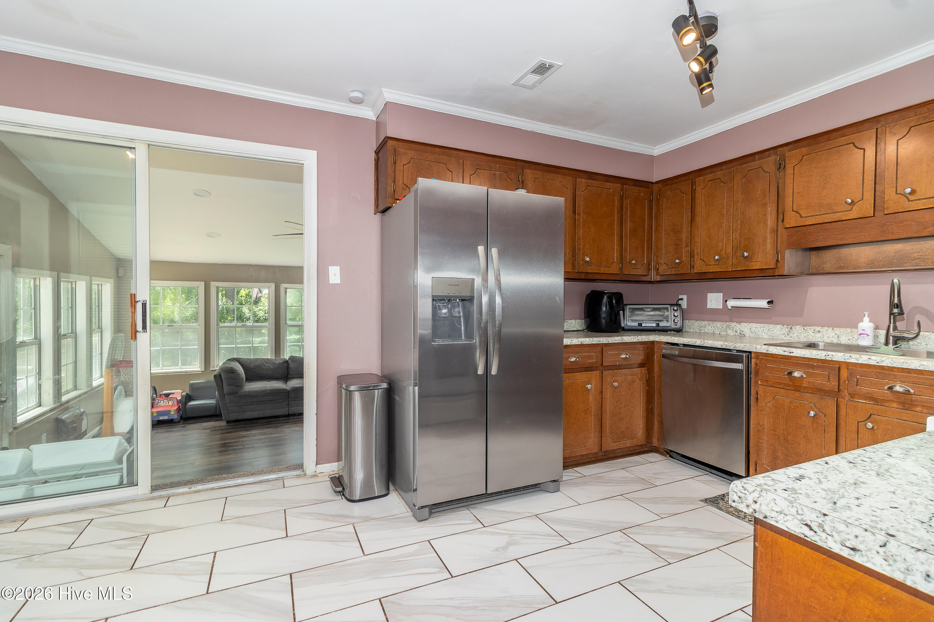 156 Crawford Drive Property Photo 8