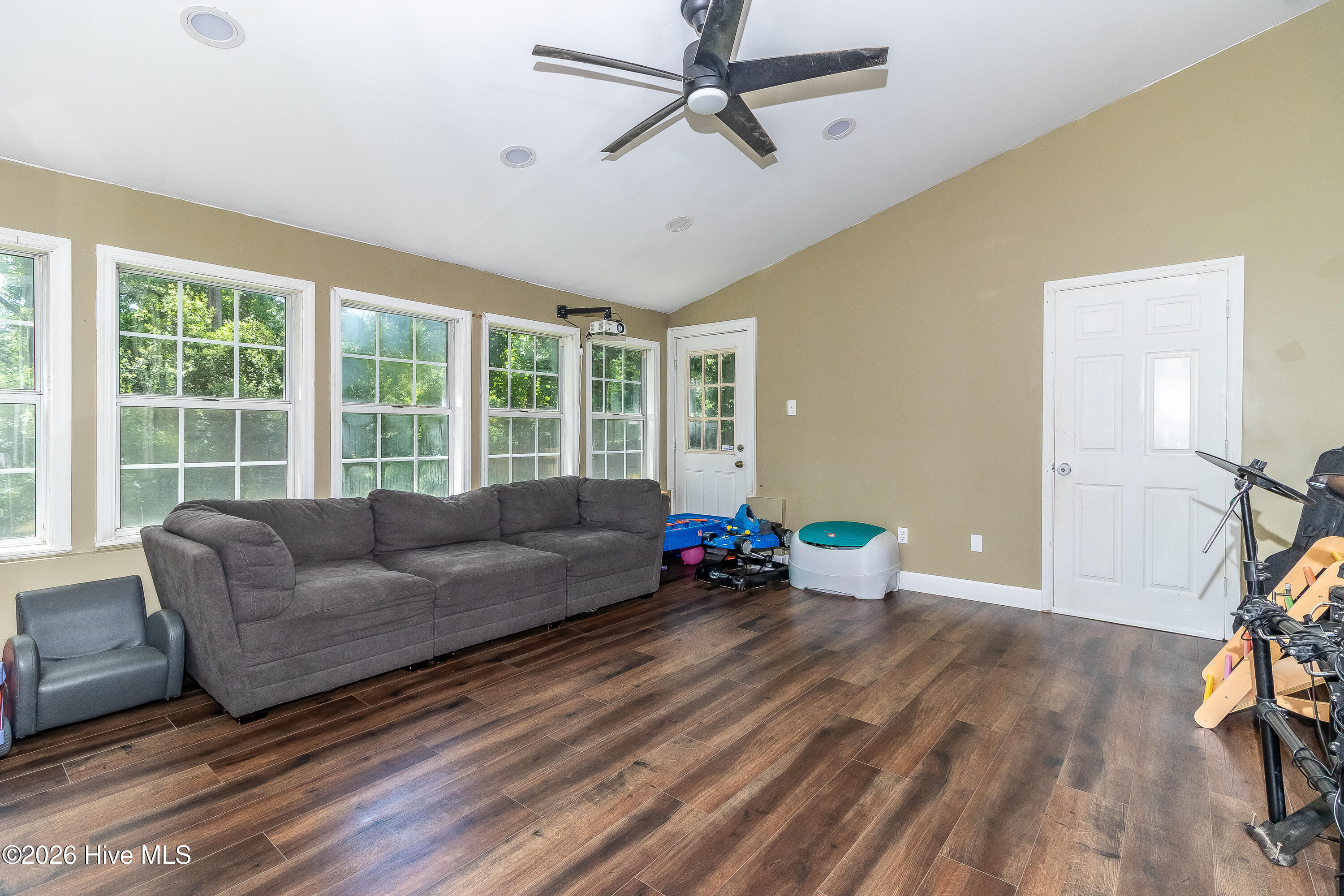 156 Crawford Drive Property Photo 12