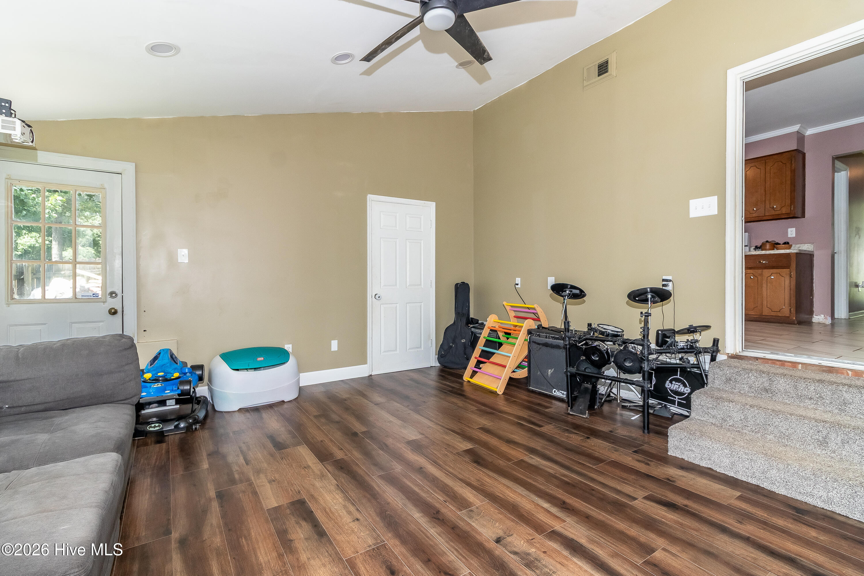 156 Crawford Drive Property Photo 14