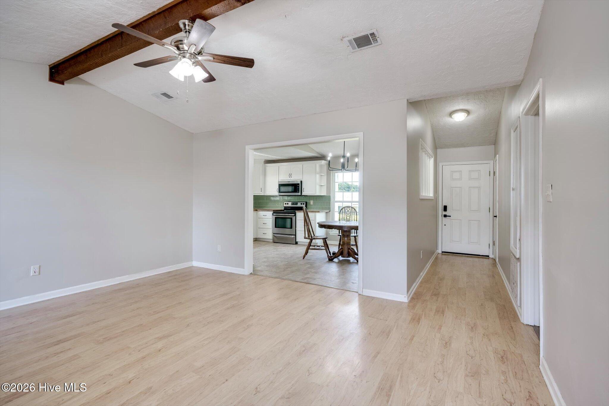 815 S Willowick Drive Property Photo 8