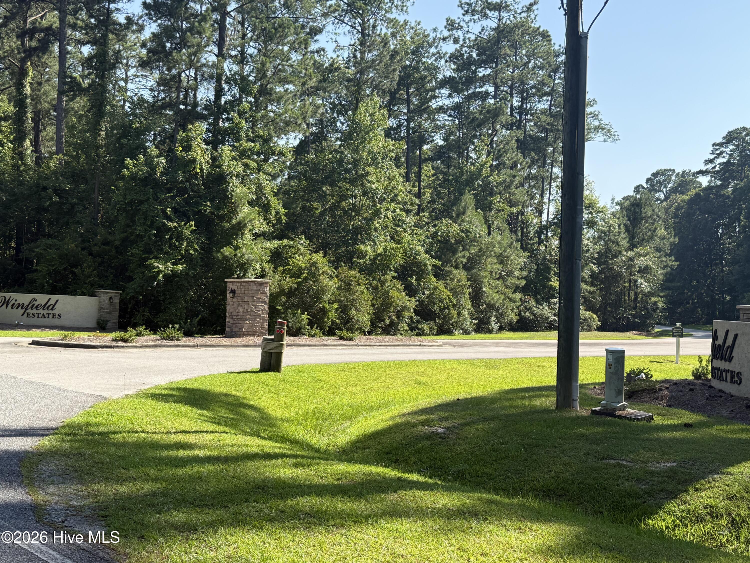 92 Winfield Lane Property Photo 2