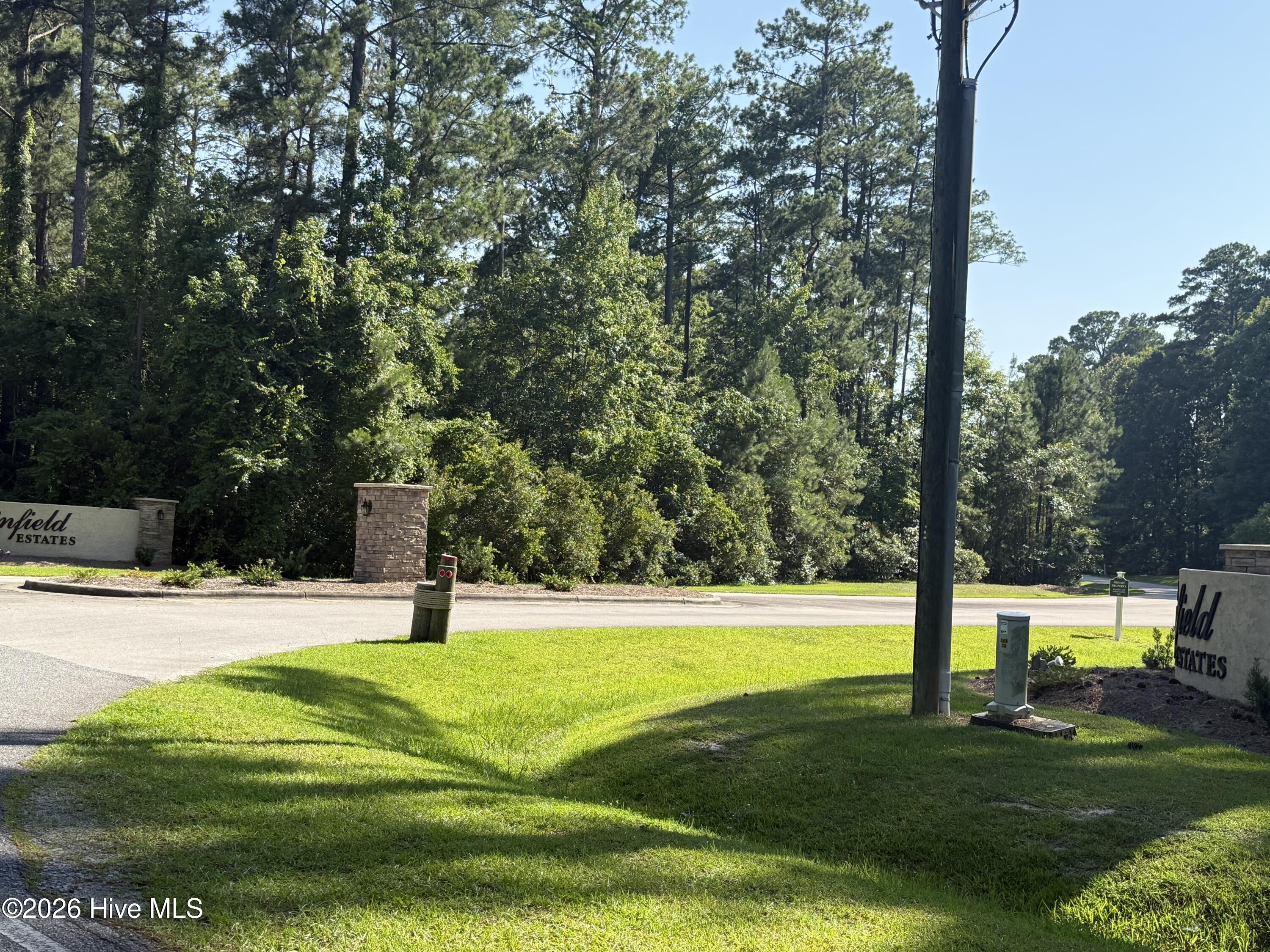92 Winfield Lane Property Photo 3