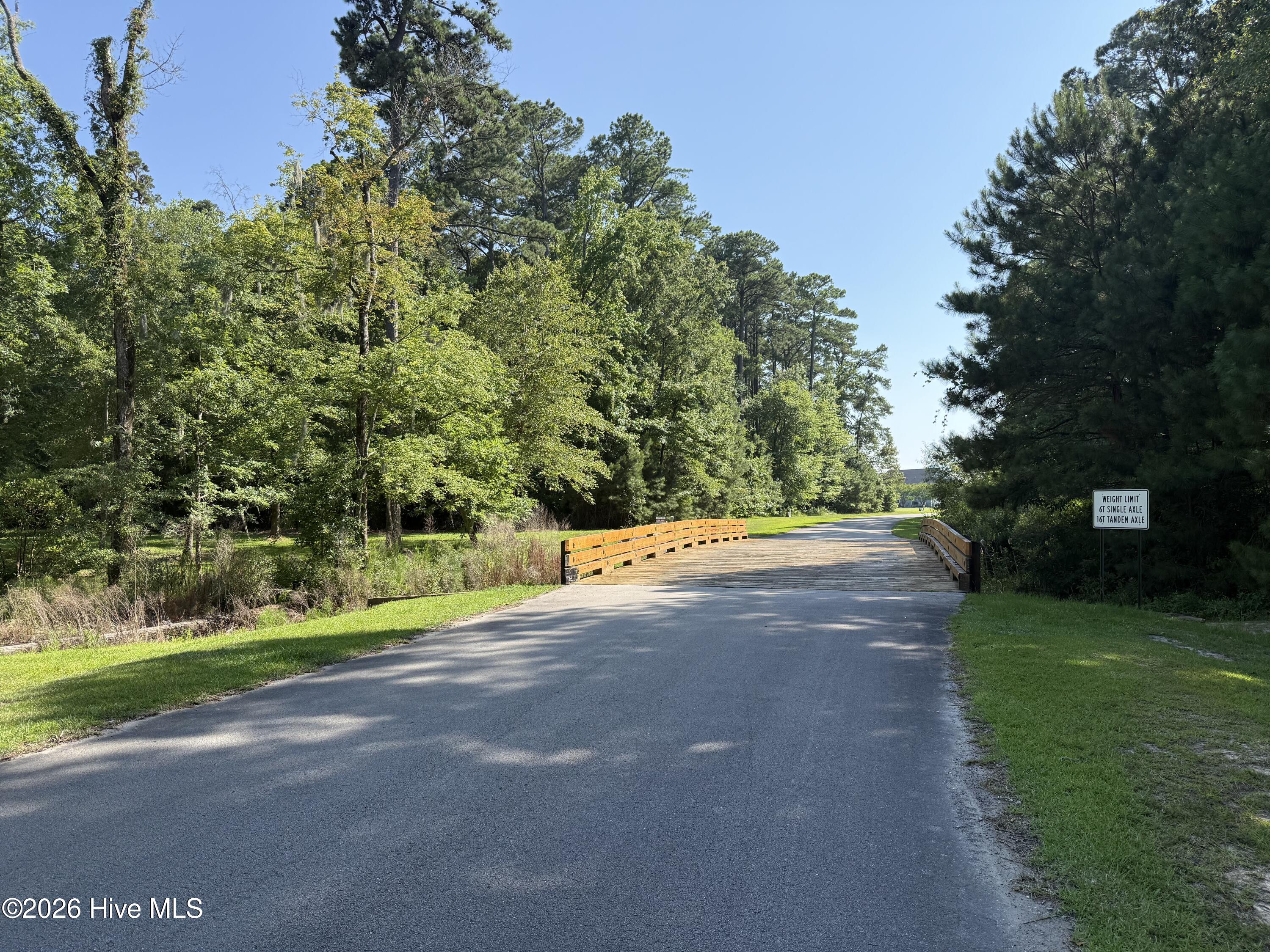 92 Winfield Lane Property Photo 12