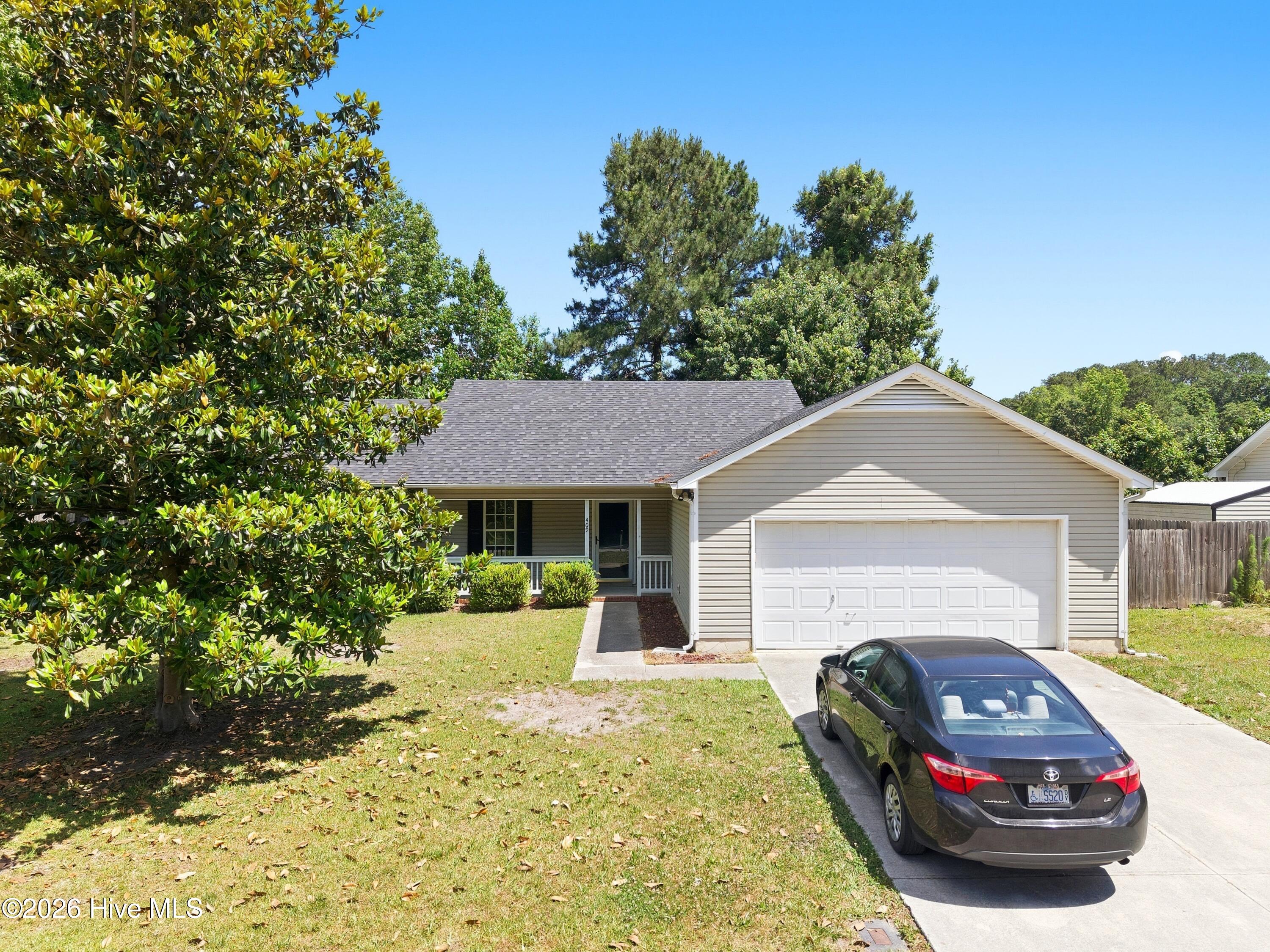 409 Spring Drive Property Photo 1