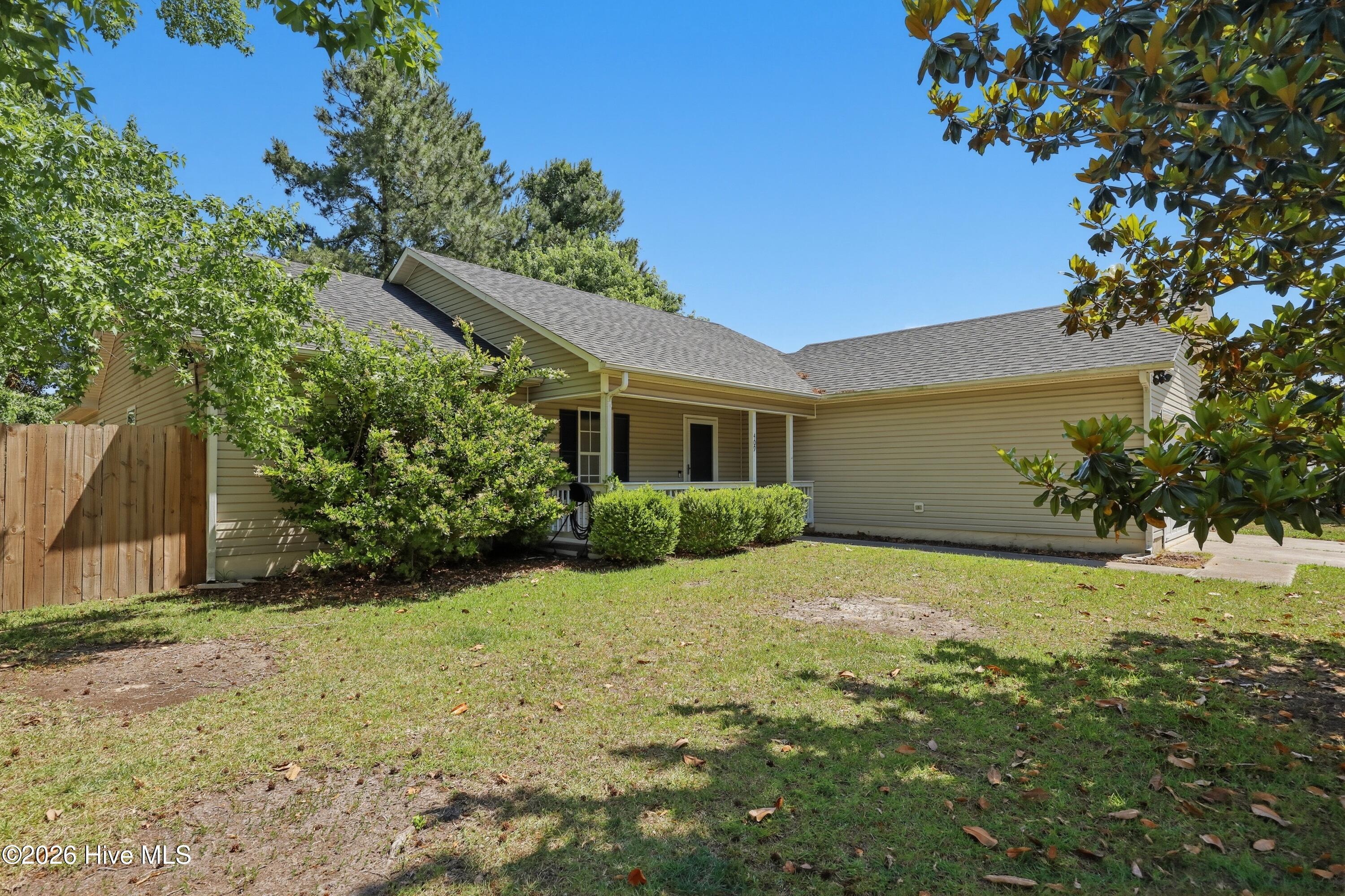 409 Spring Drive Property Photo 4