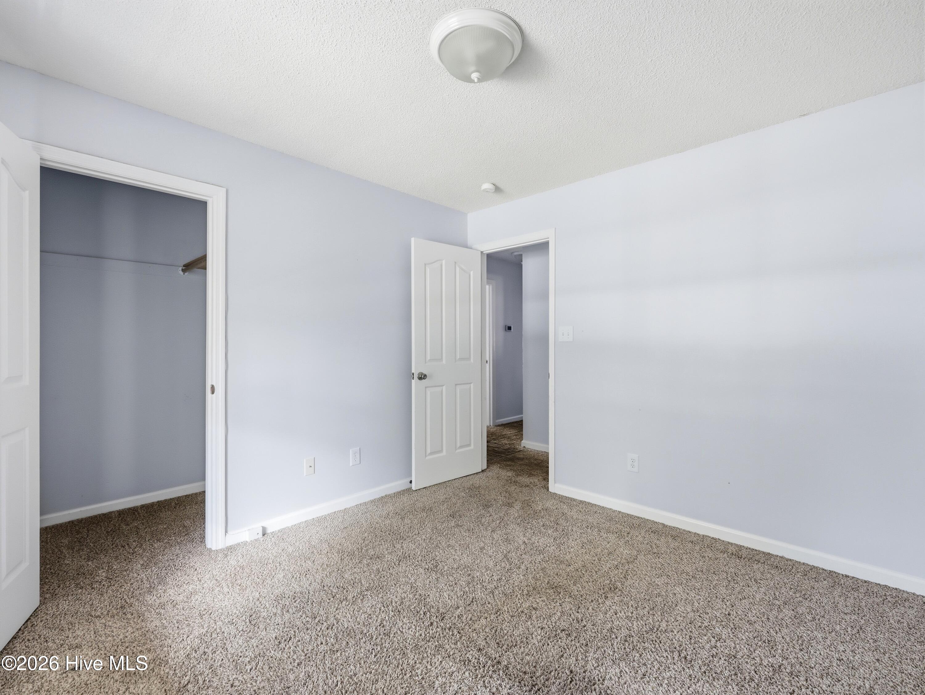 409 Spring Drive Property Photo 27