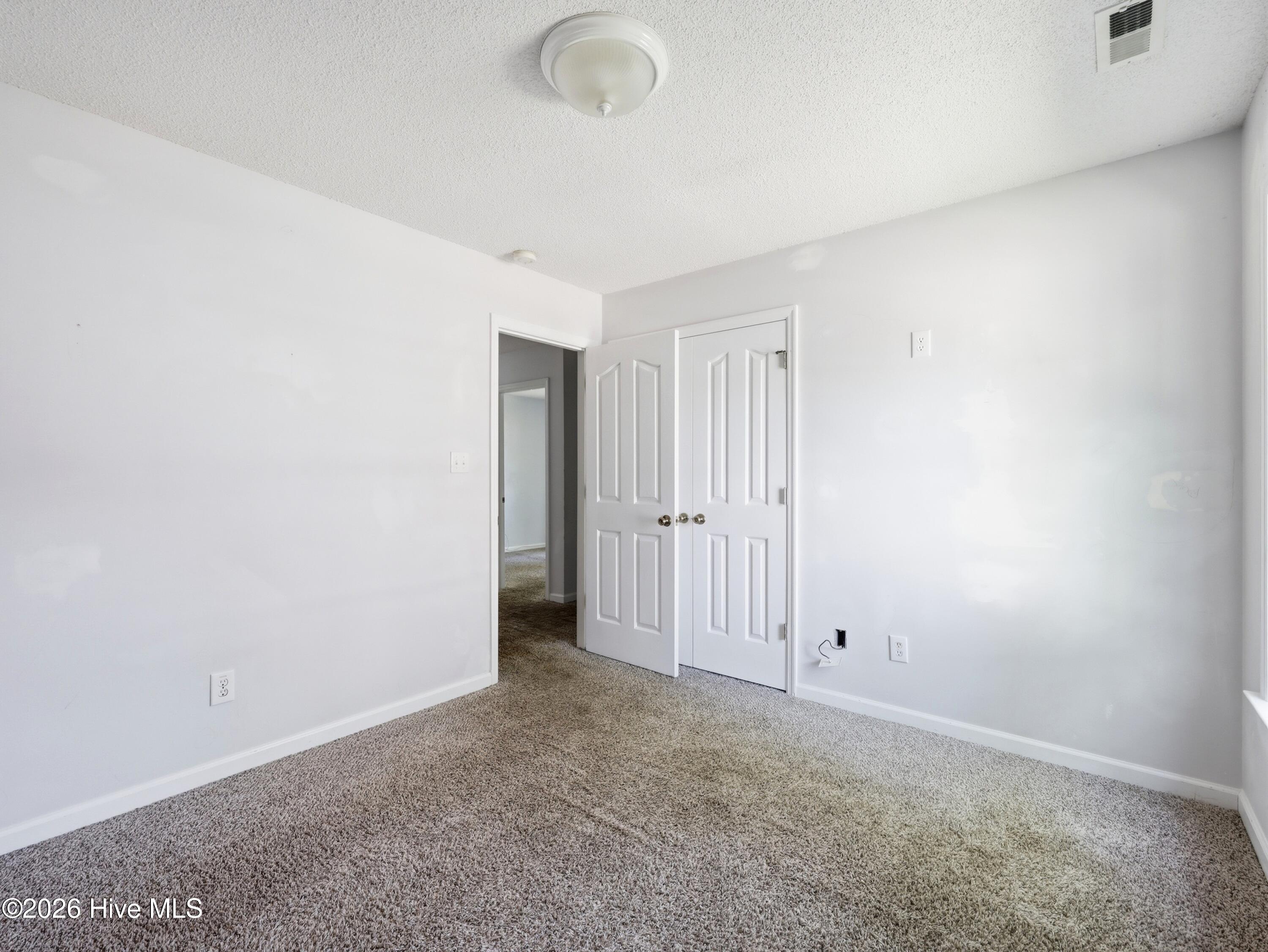 409 Spring Drive Property Photo 33