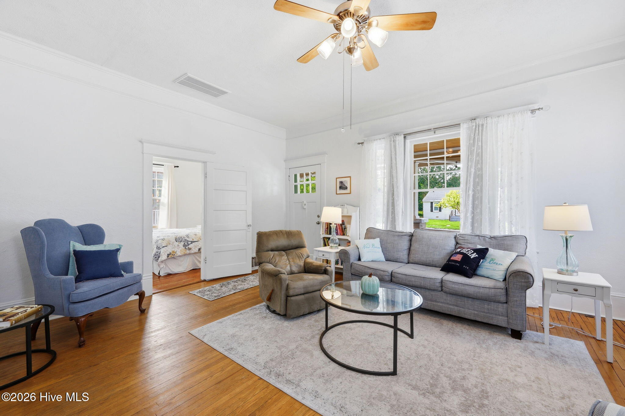 1619 Spencer Avenue Property Photo 8